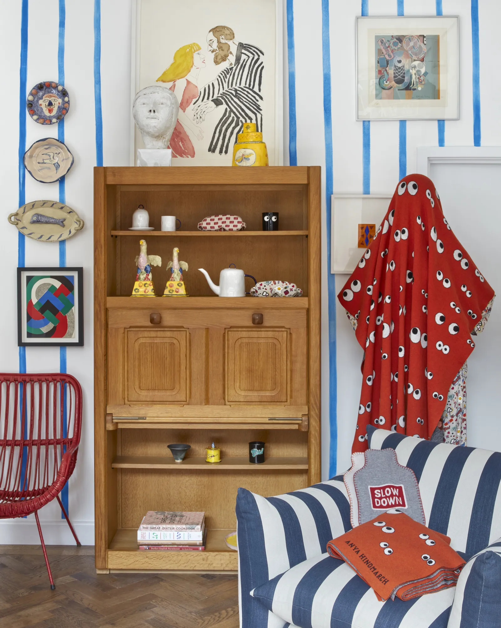 8 HOLLAND STREET AT ANYA HINDMARCH