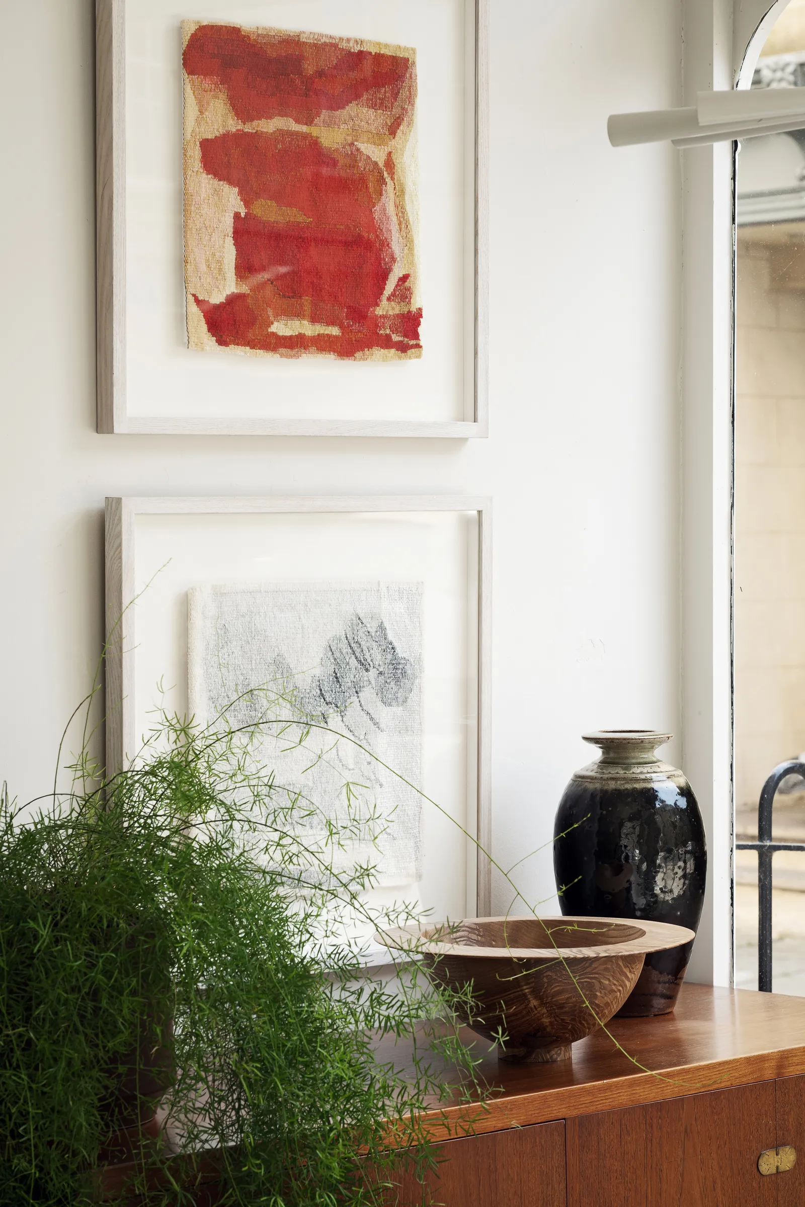 JILLY EDWARDS: NATURE TABLE