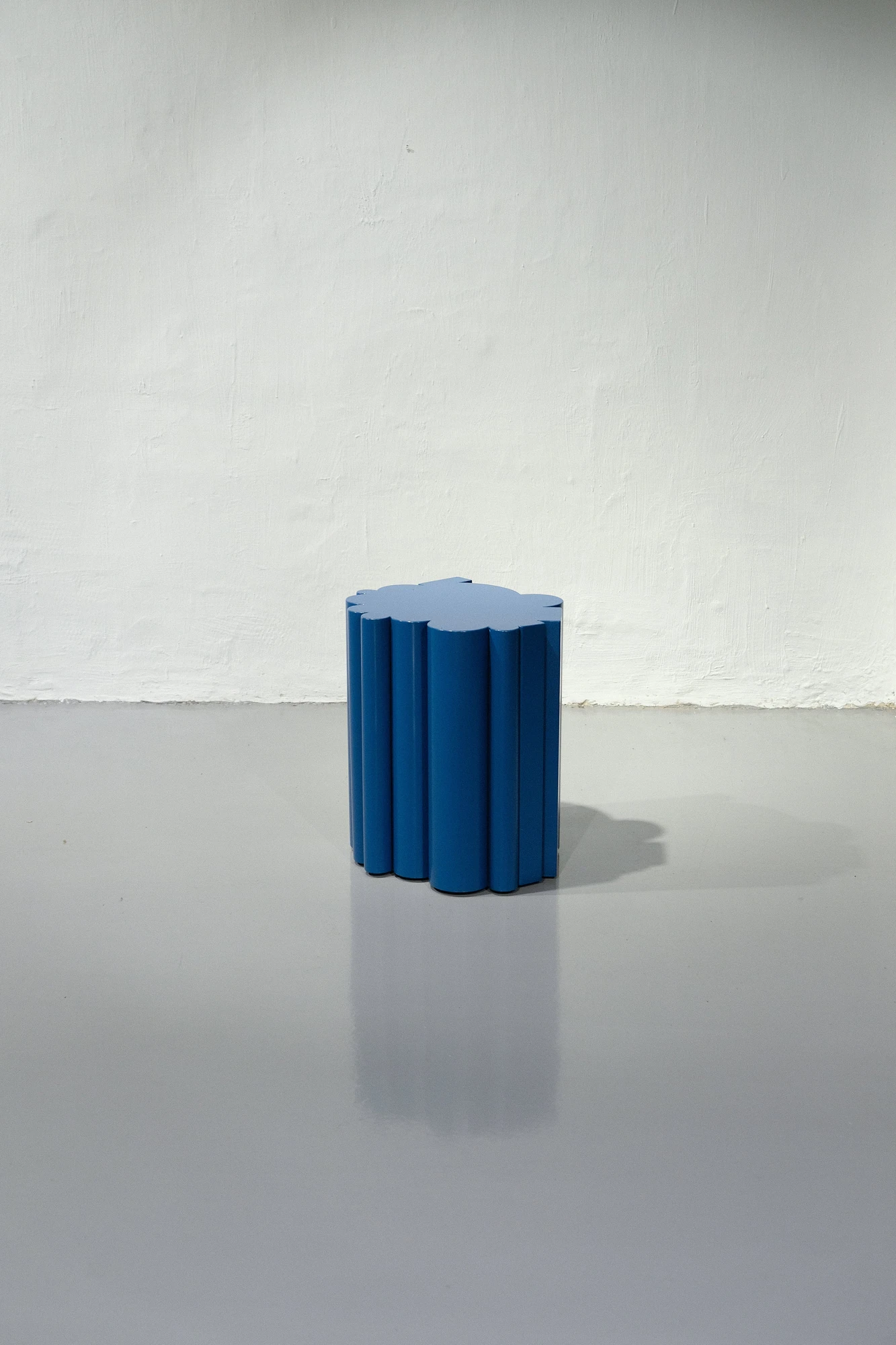 Stool (blue)