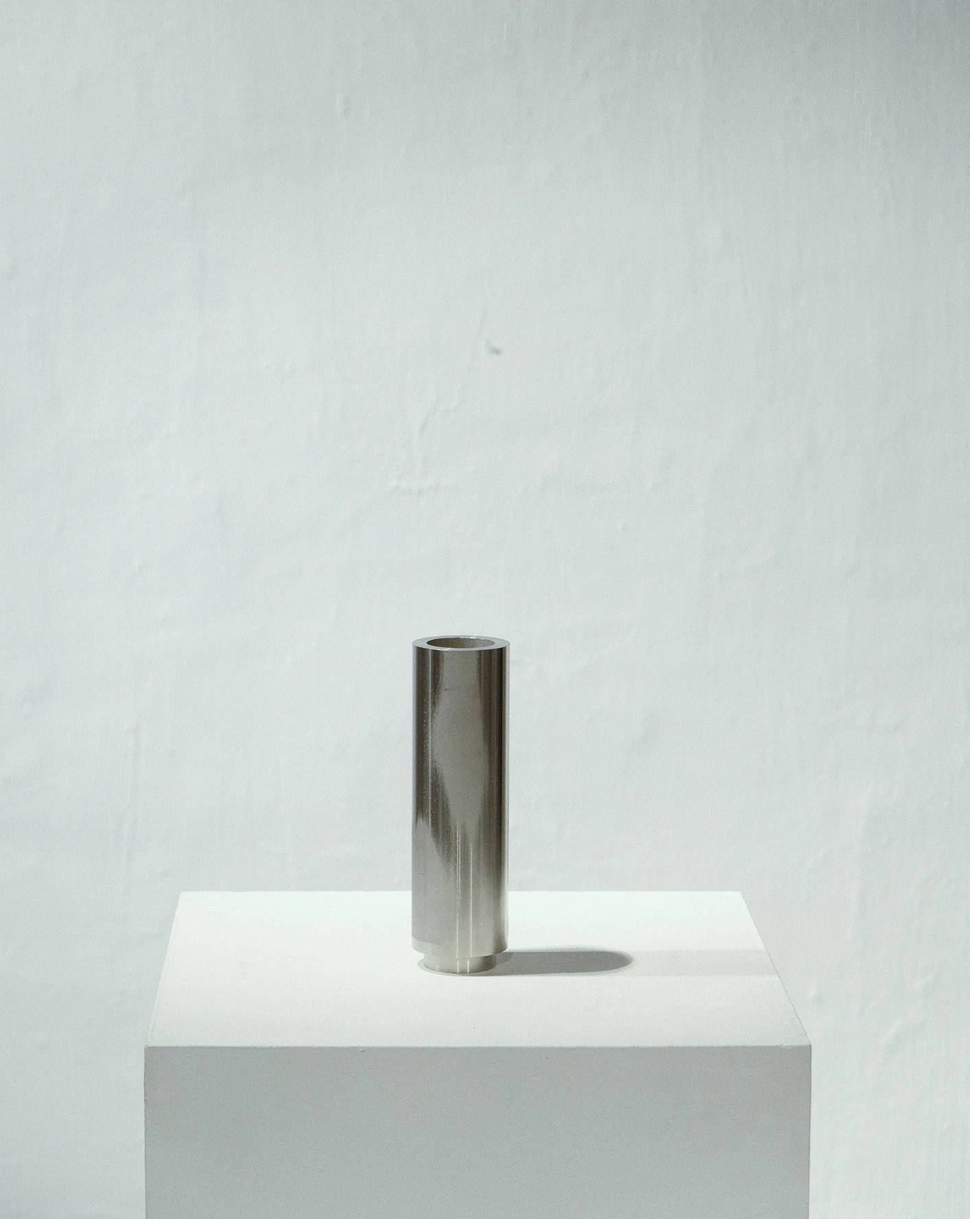 Split Polished Vase - Skinny