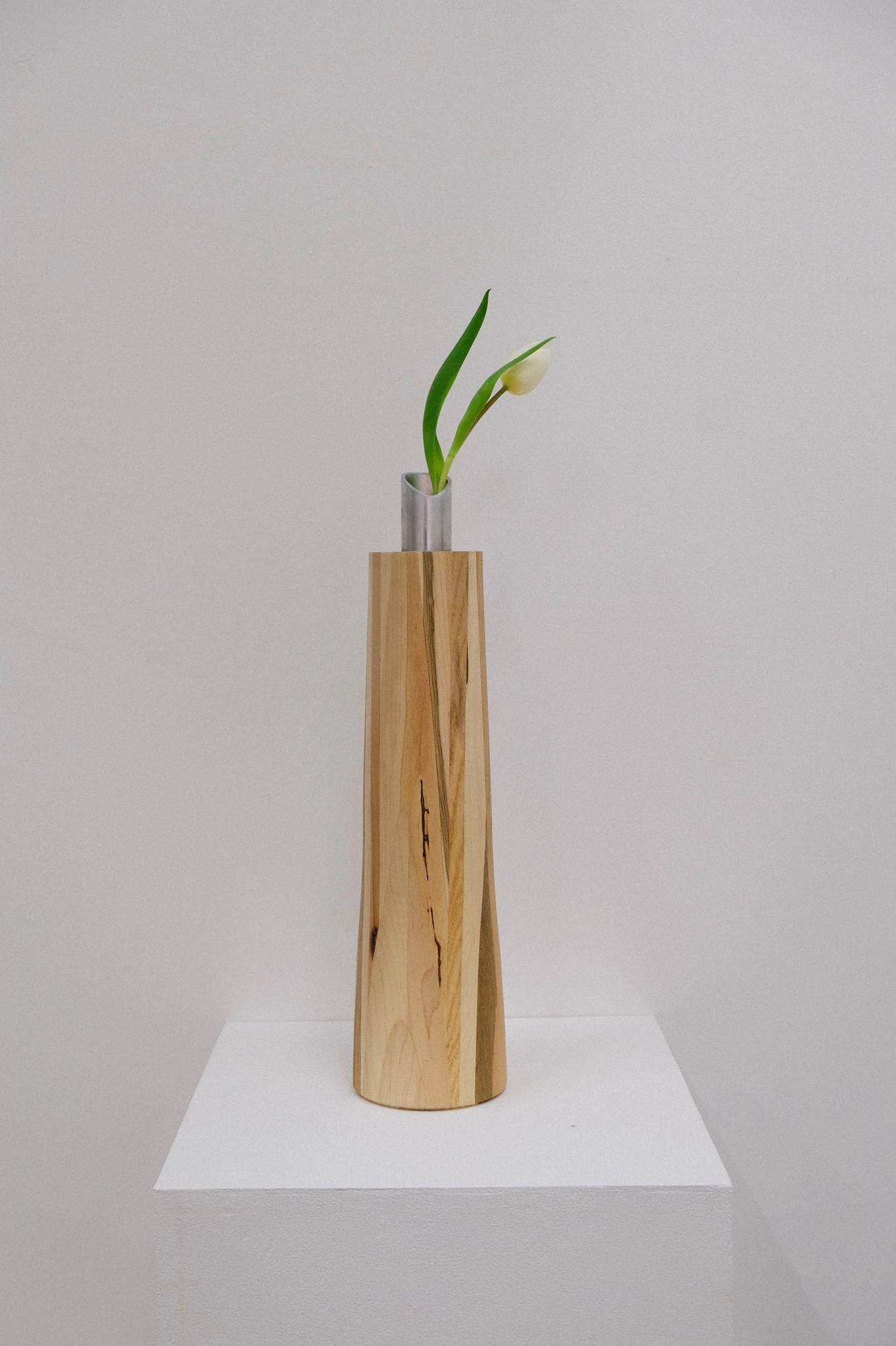 Composition vase (large)