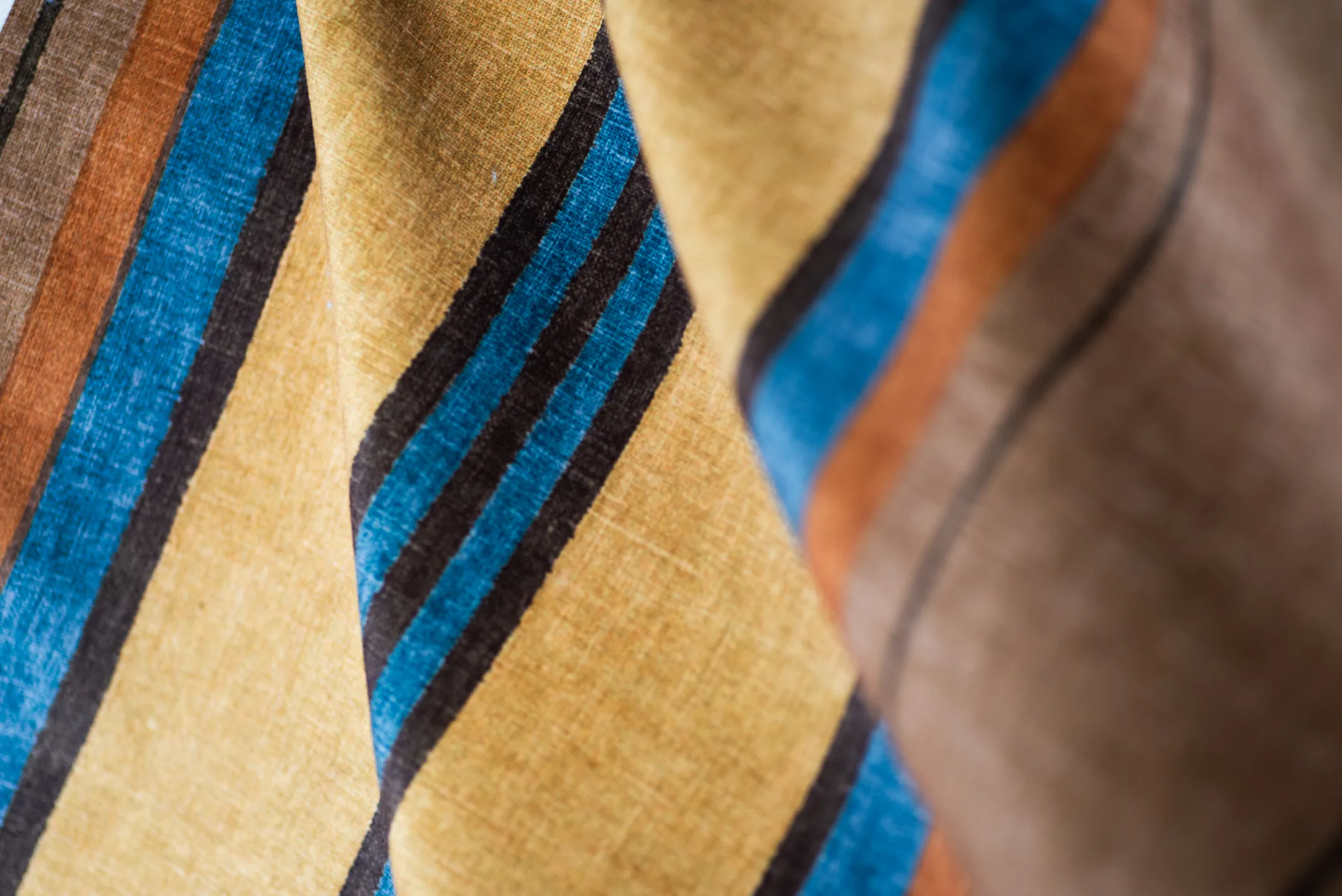 Hope Stripe in velvet image 10