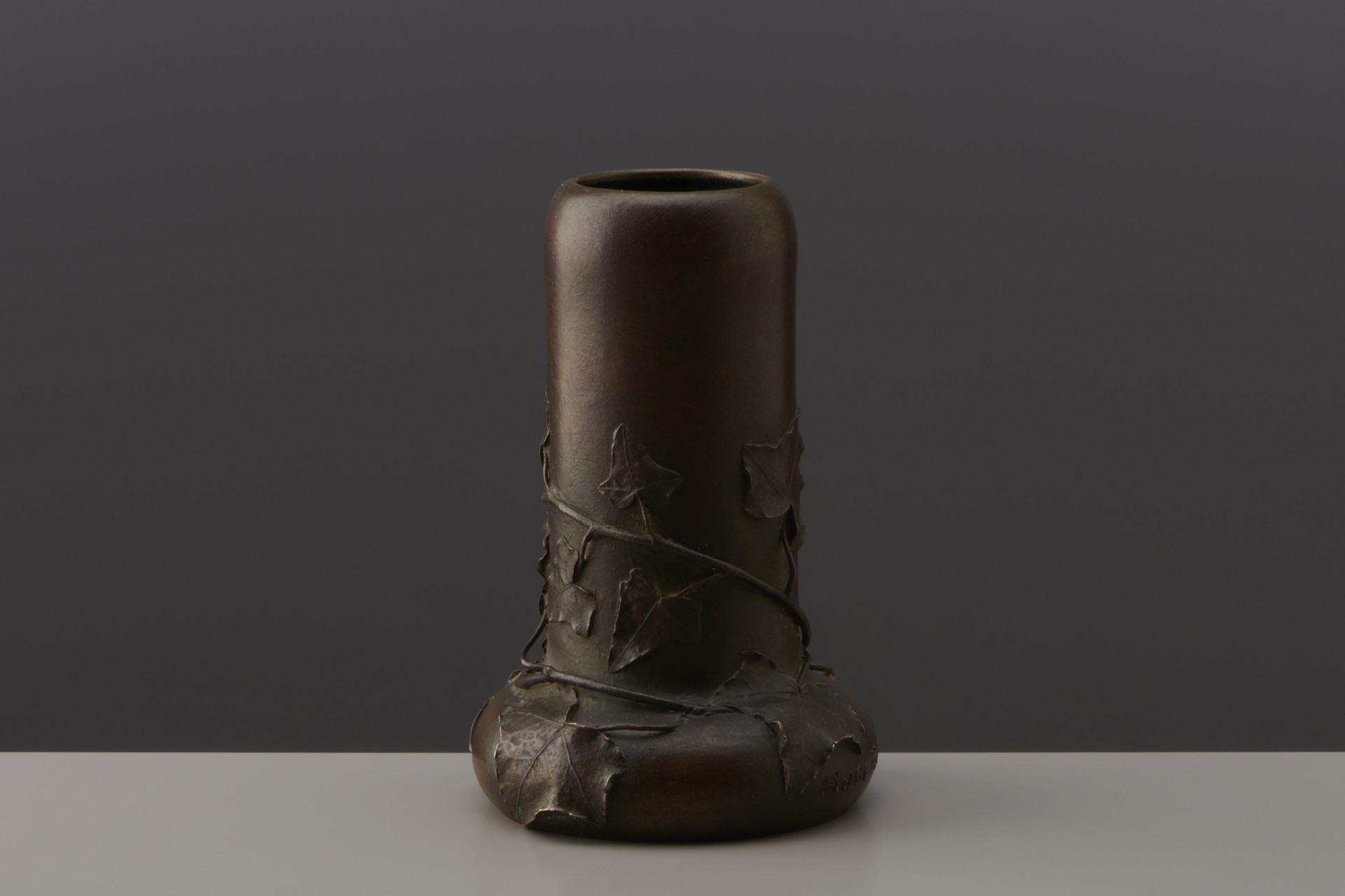 Vase image 2