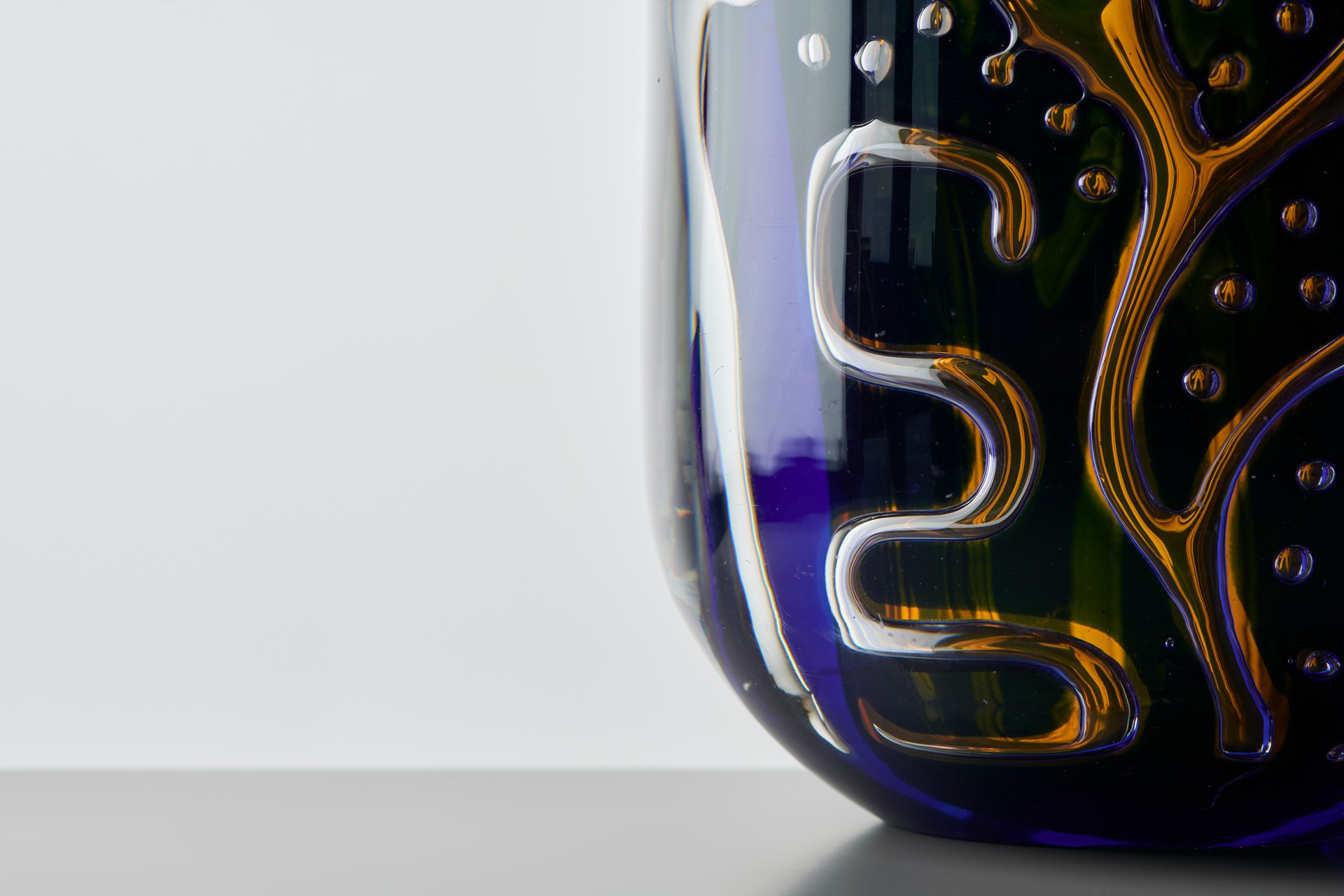 Early 'Adam and Eve' Ariel Vase image 5