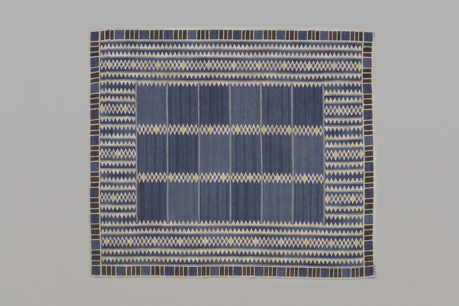 'Salerno Blå' Carpet image 2