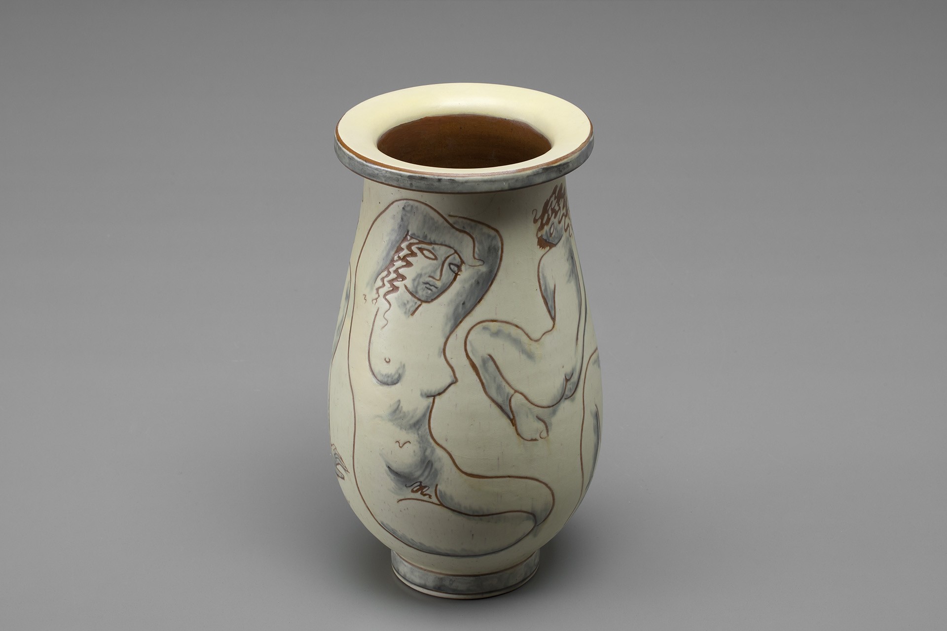Vase image 3