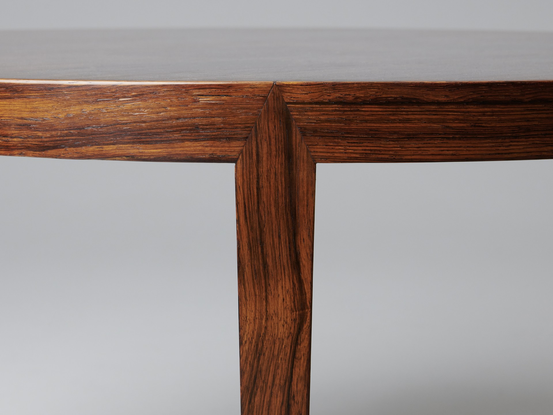 Sofa Table image 4