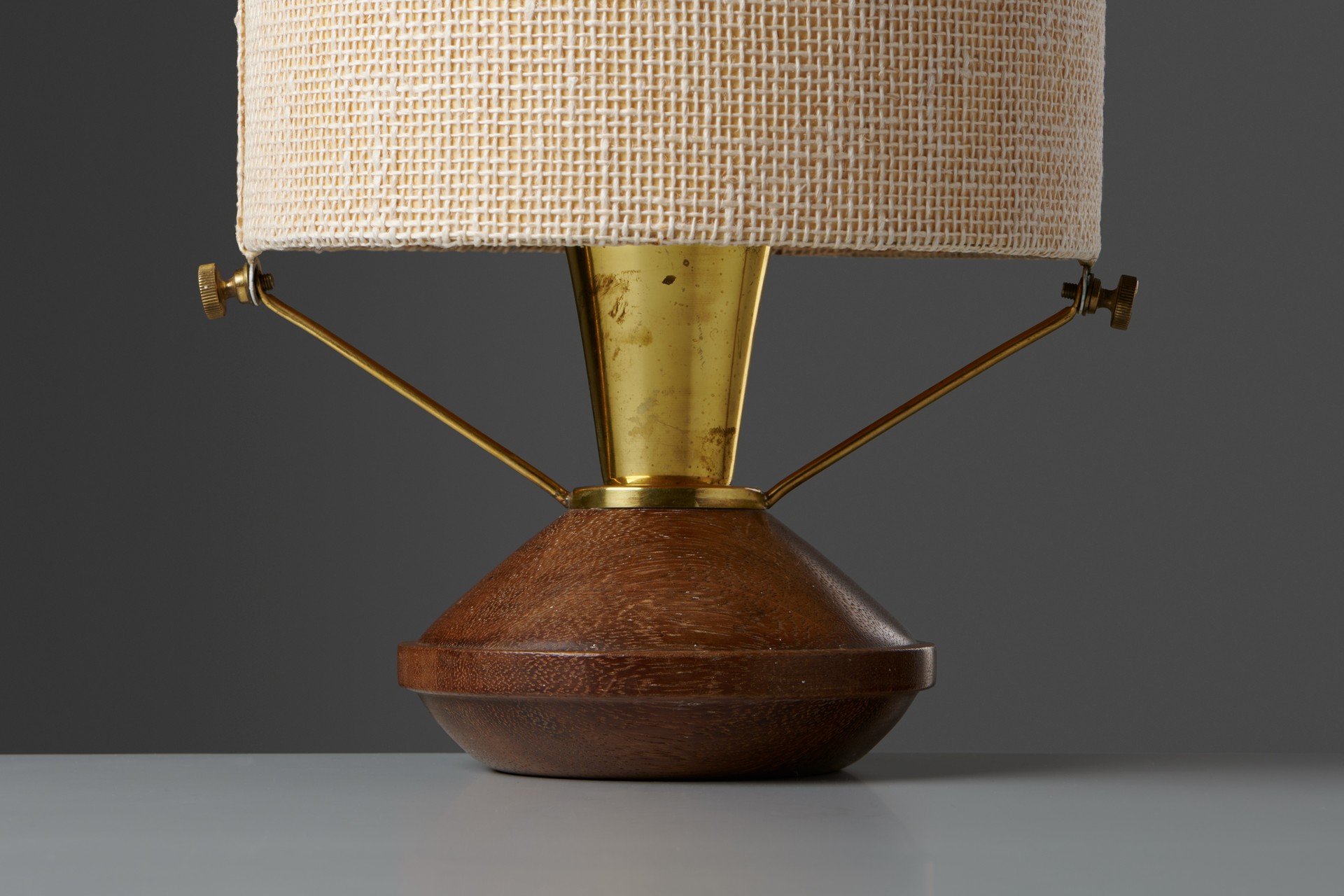 Table Lamp image 3