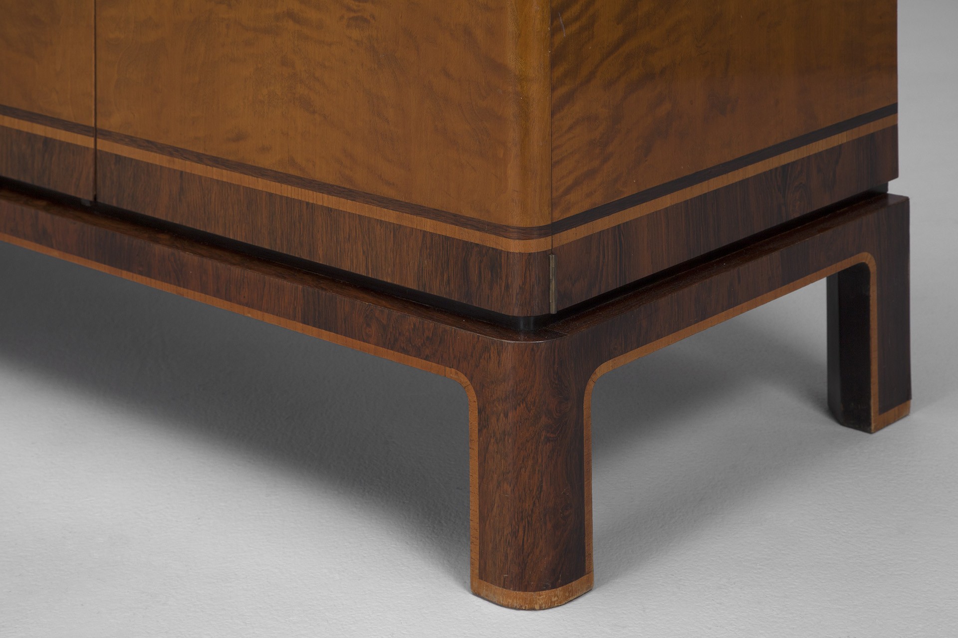 Cabinet image 5