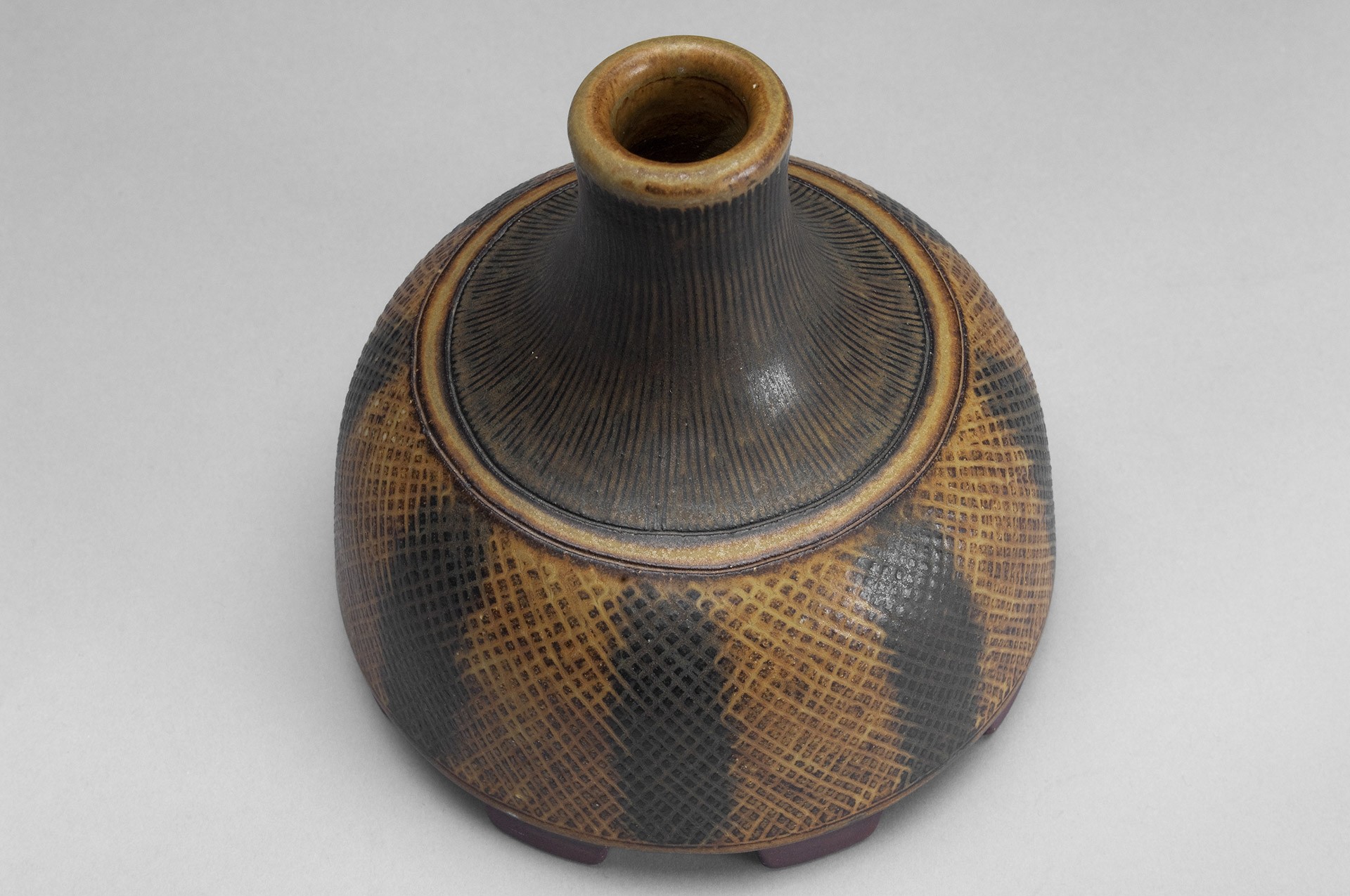Footed Farsta Vase image 2