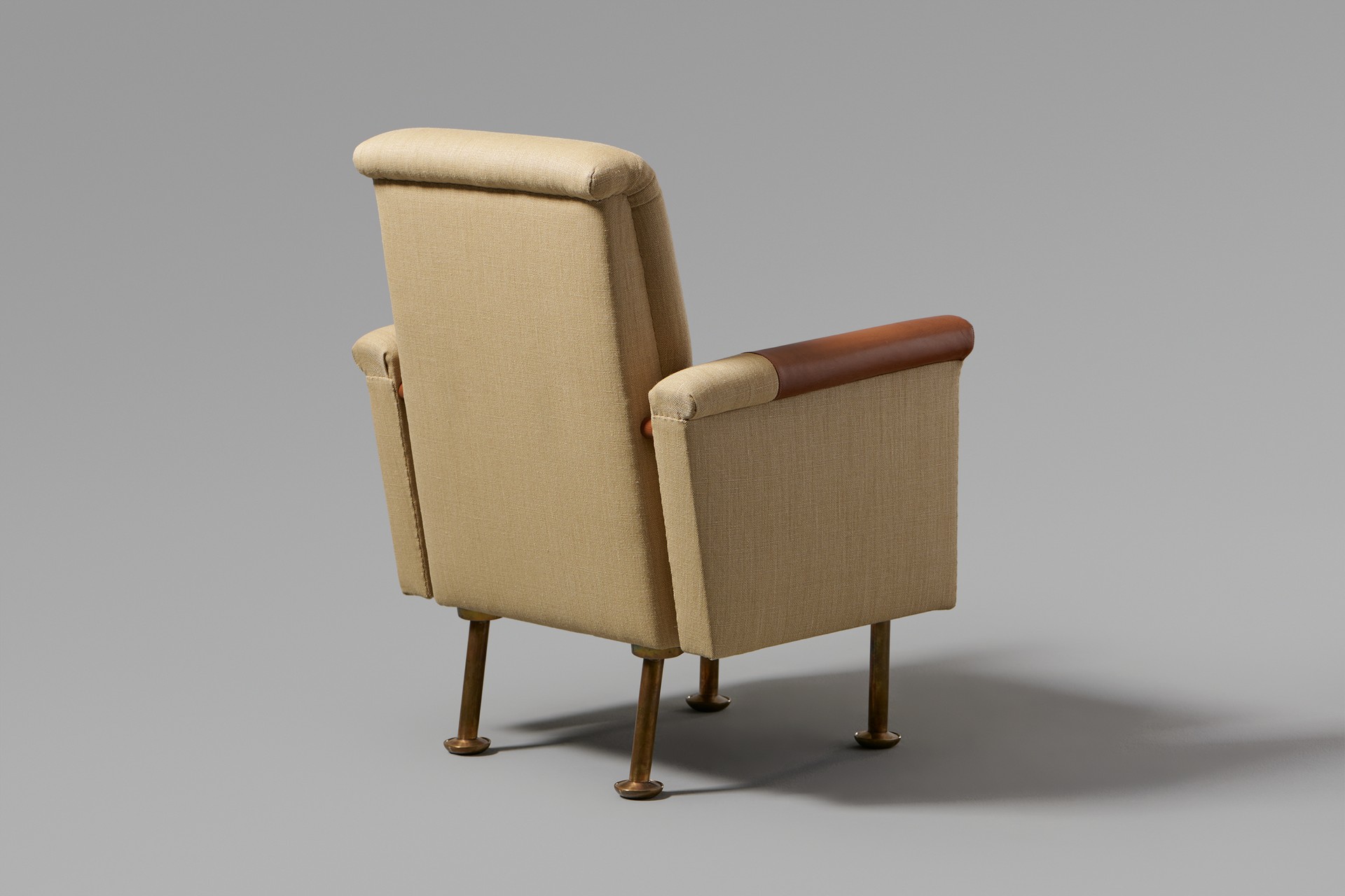 Armchair image 3