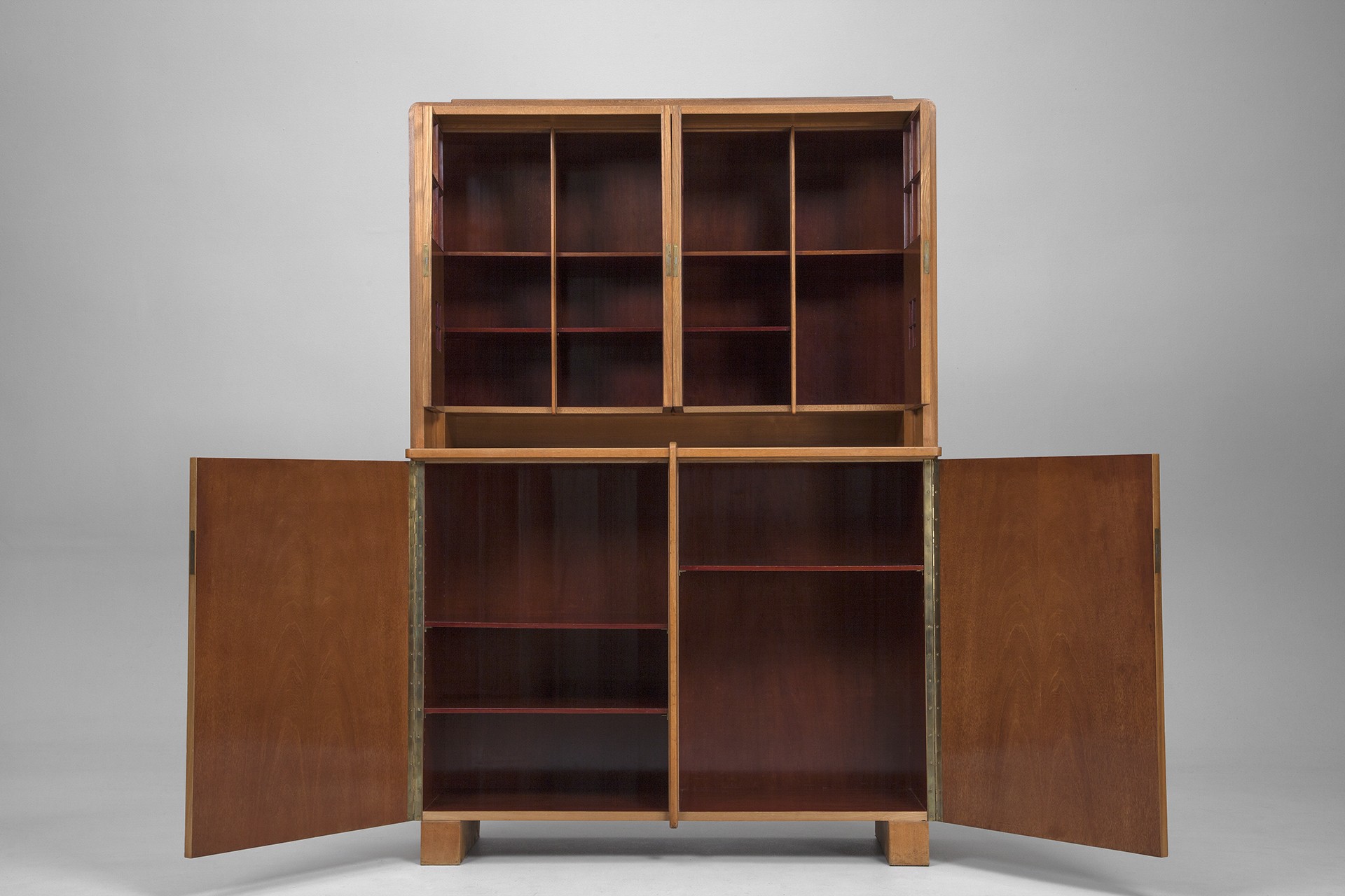 Cabinet image 9