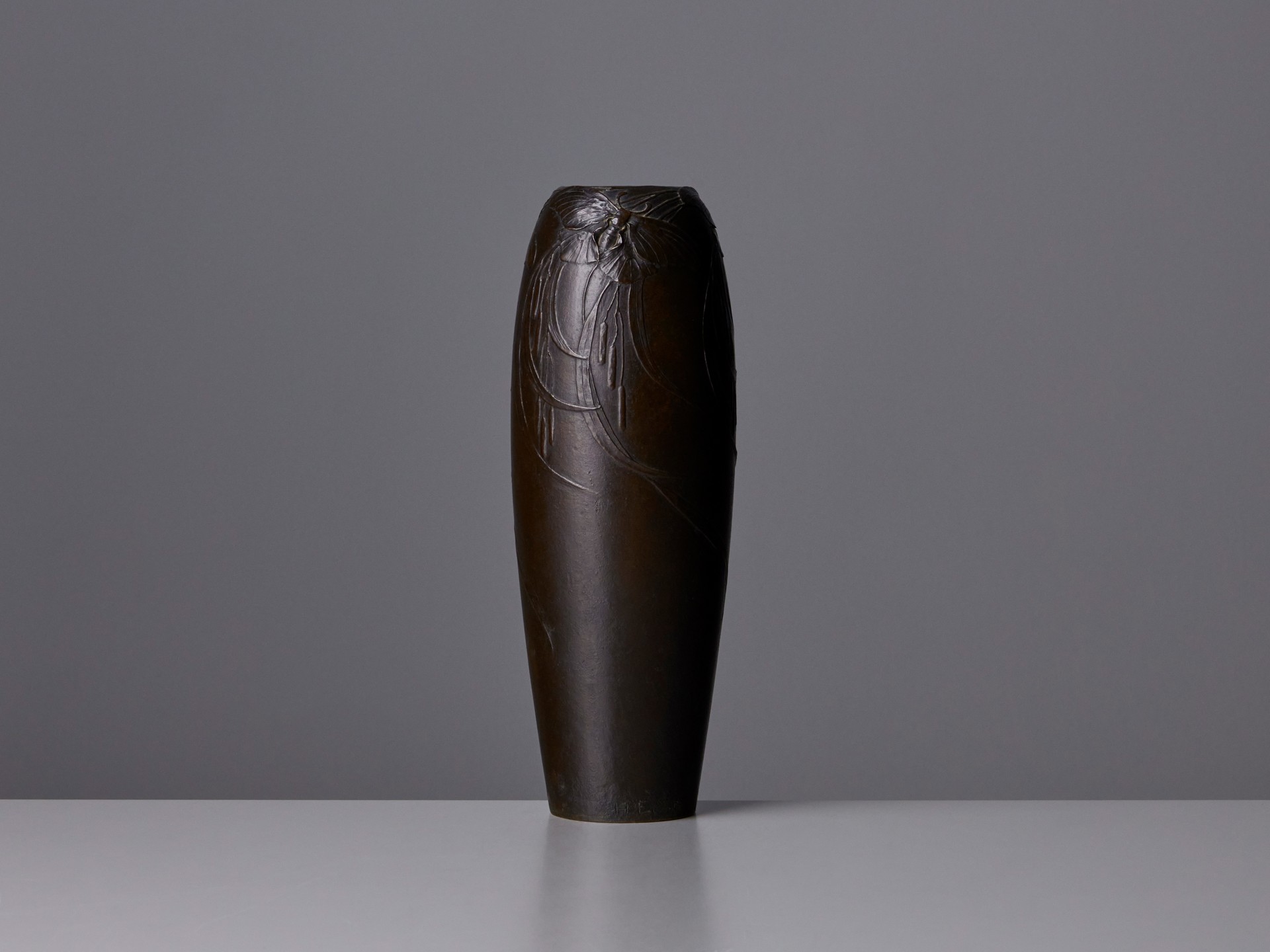 Vase image 2