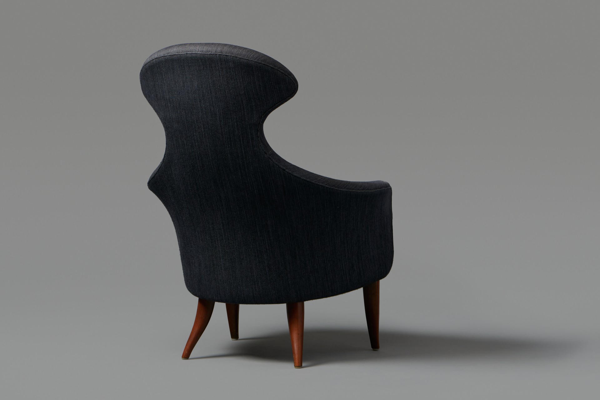 Pair of "Big Eva" Armchairs image 3
