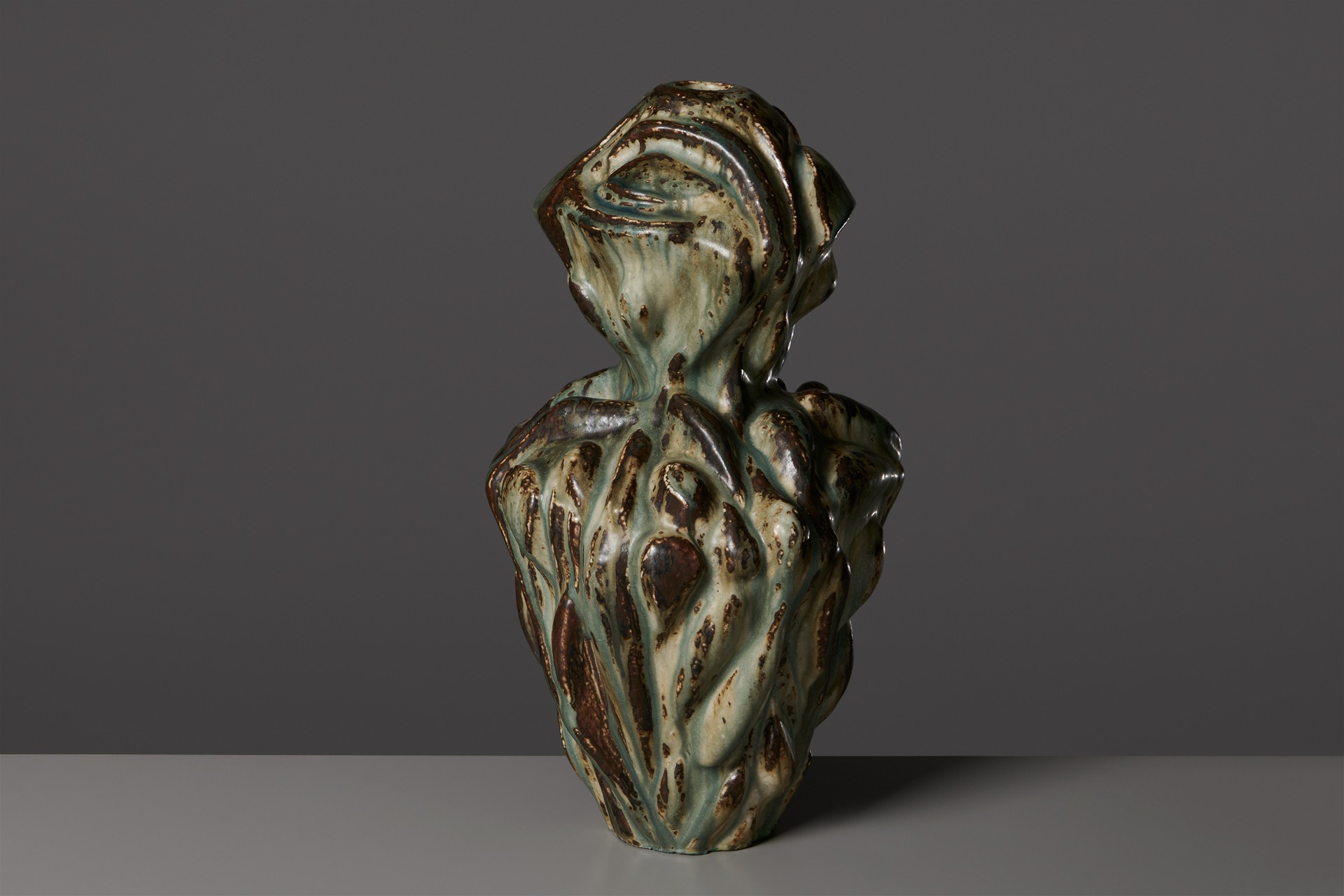 Rare 'Fetish' Vase, Model no. 20814 image 2