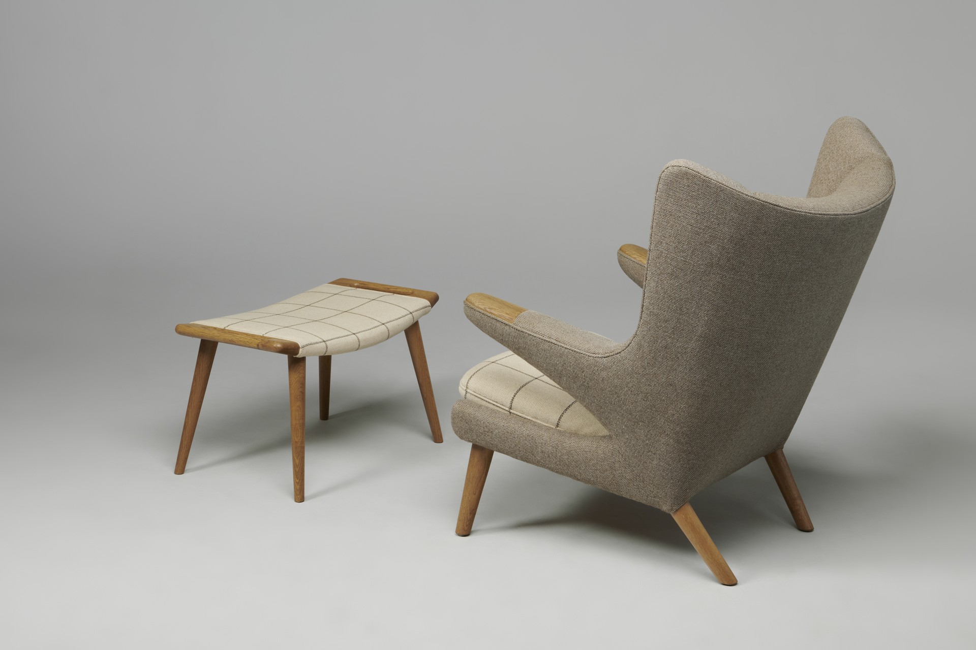 'Papa Bear' Armchair and Ottoman image 3