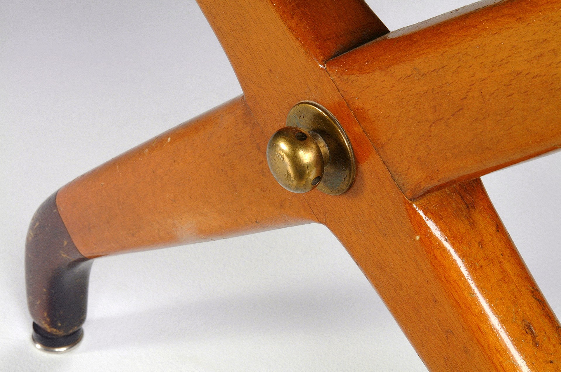 'Futura' Coffee Table image 3