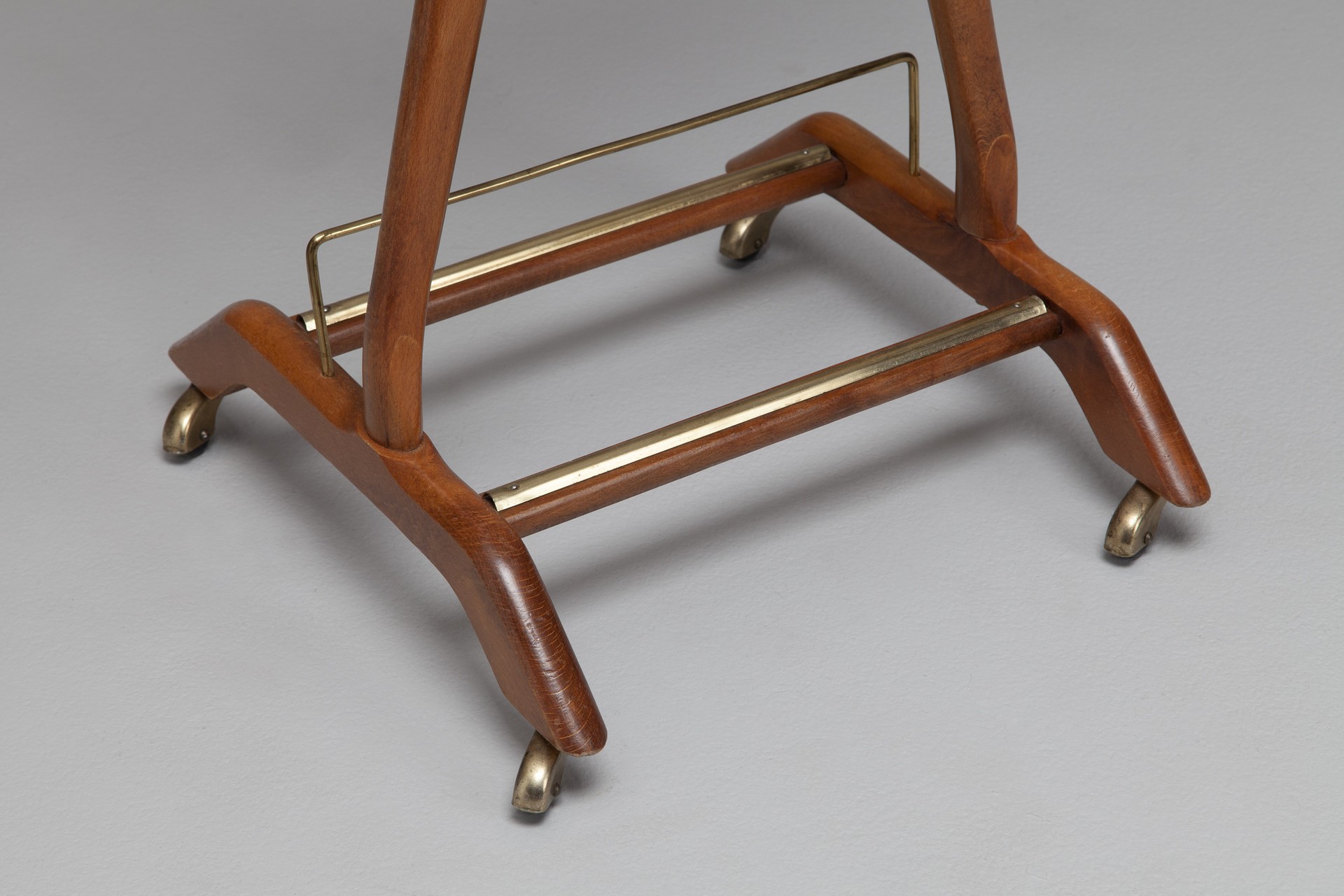 Valet Stand image 4