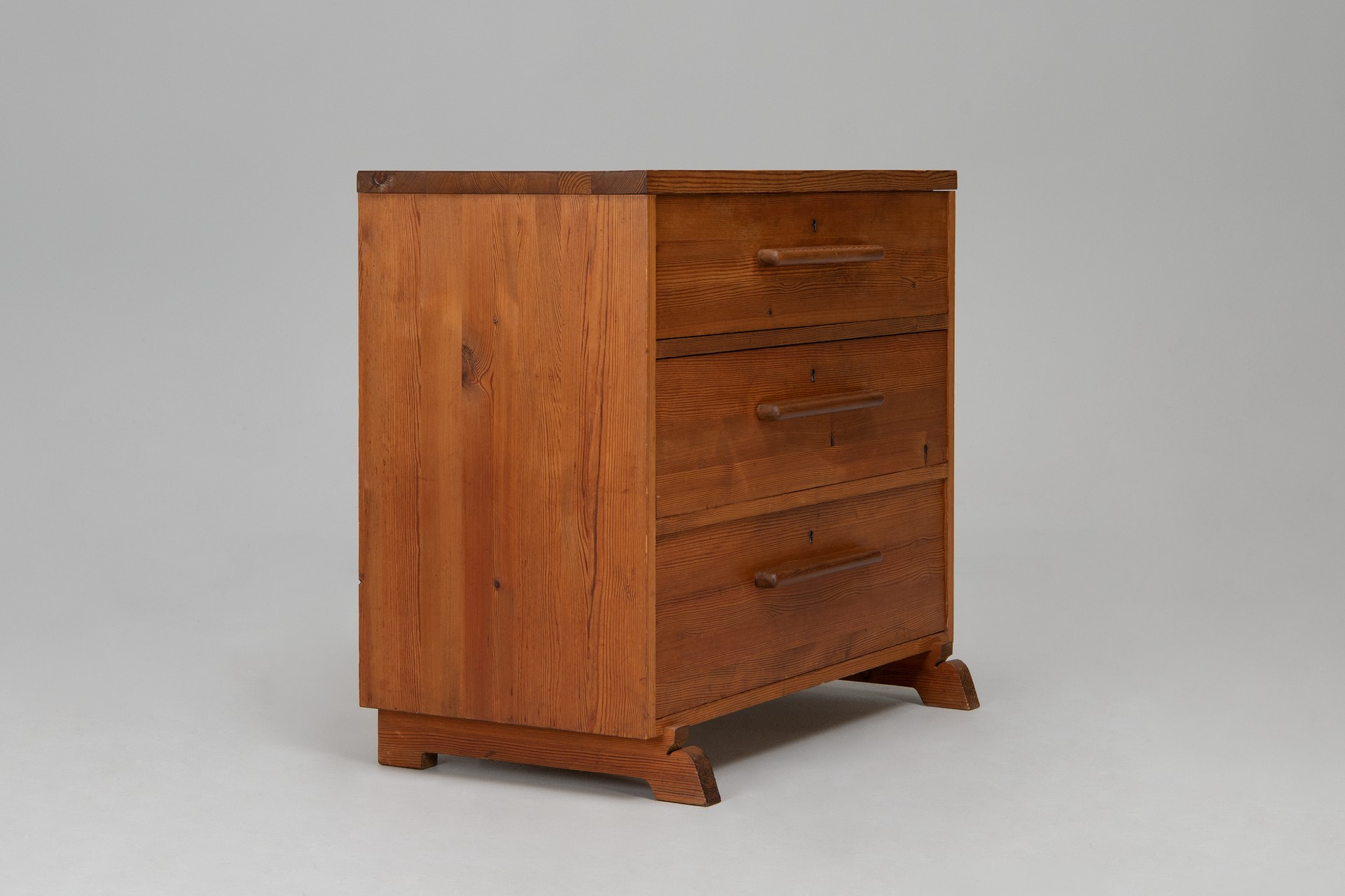 'Sport' Chest of Drawers image 6