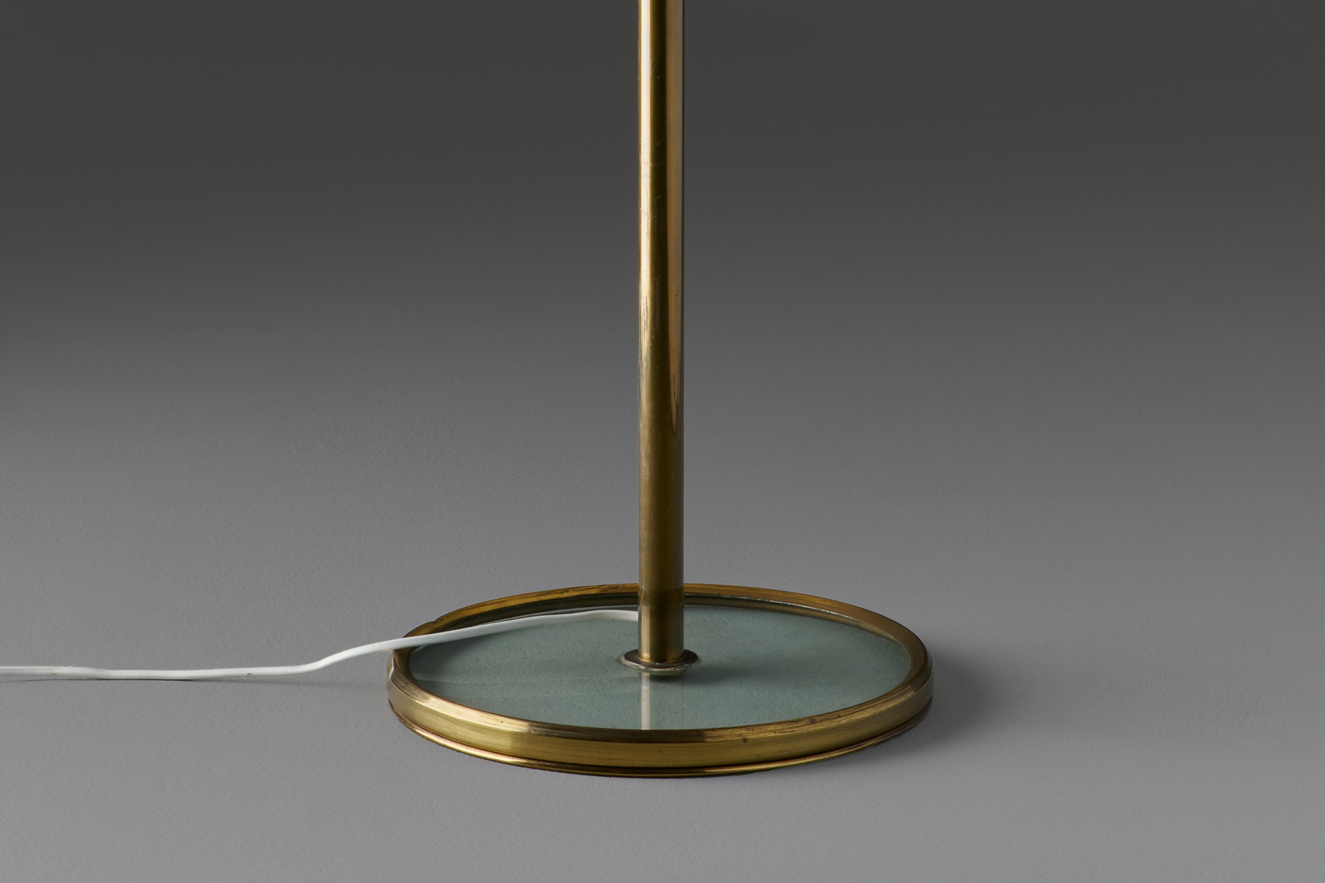 Adjustable Floor lamp image 4