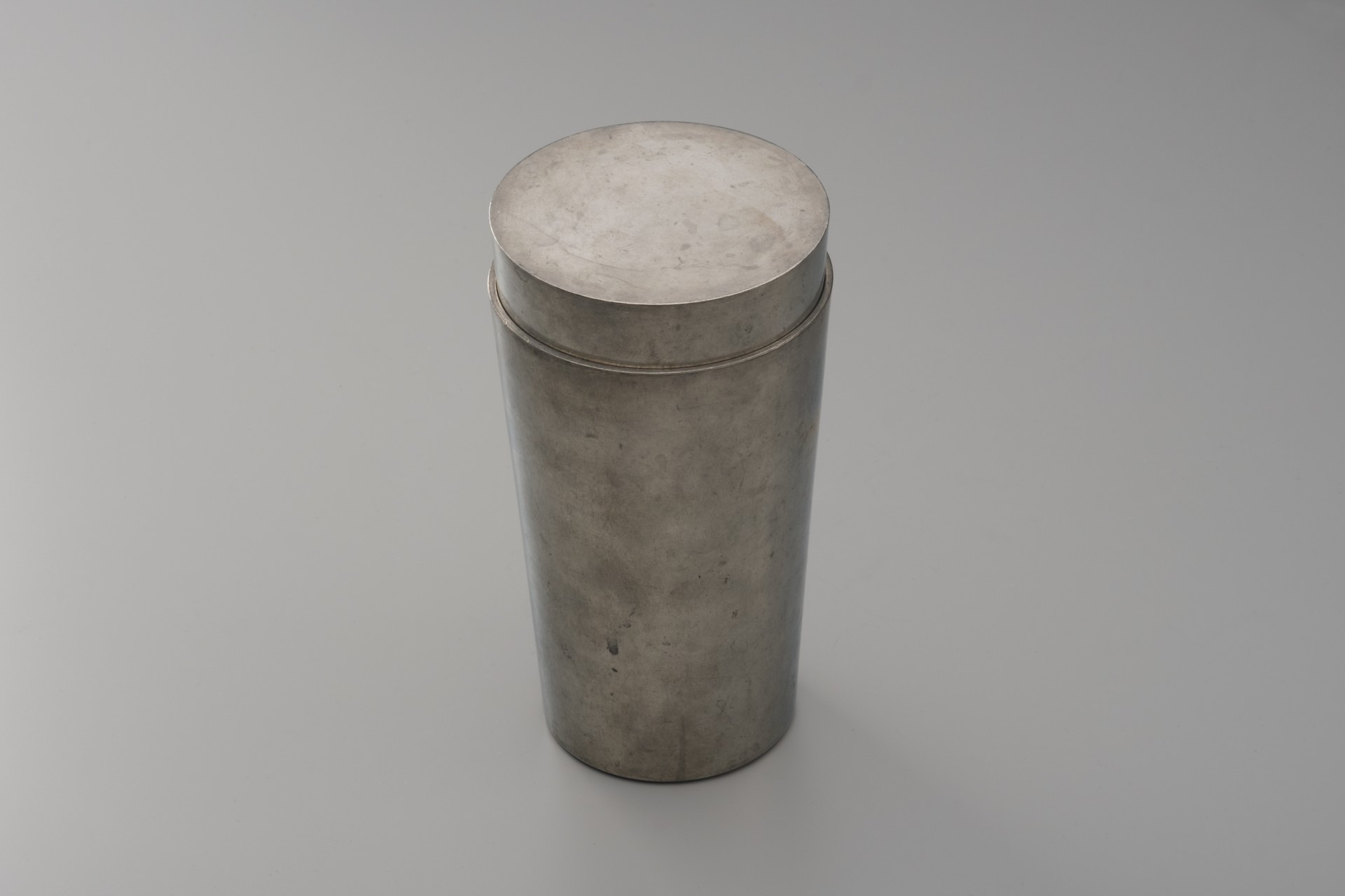 Modernist Cocktail Shaker image 3