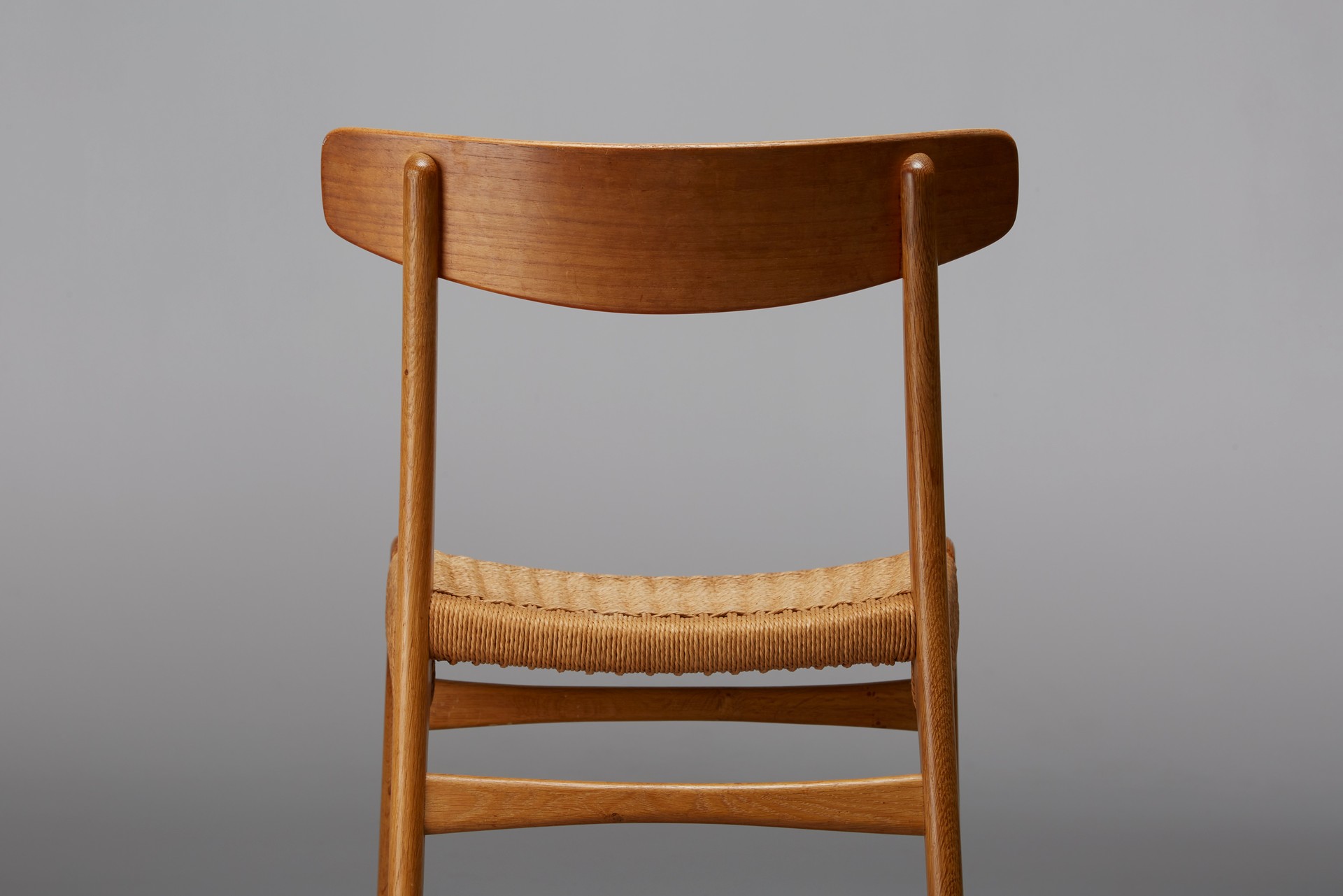 Set of Eight Dining Chairs, Model no. CH 23 image 6