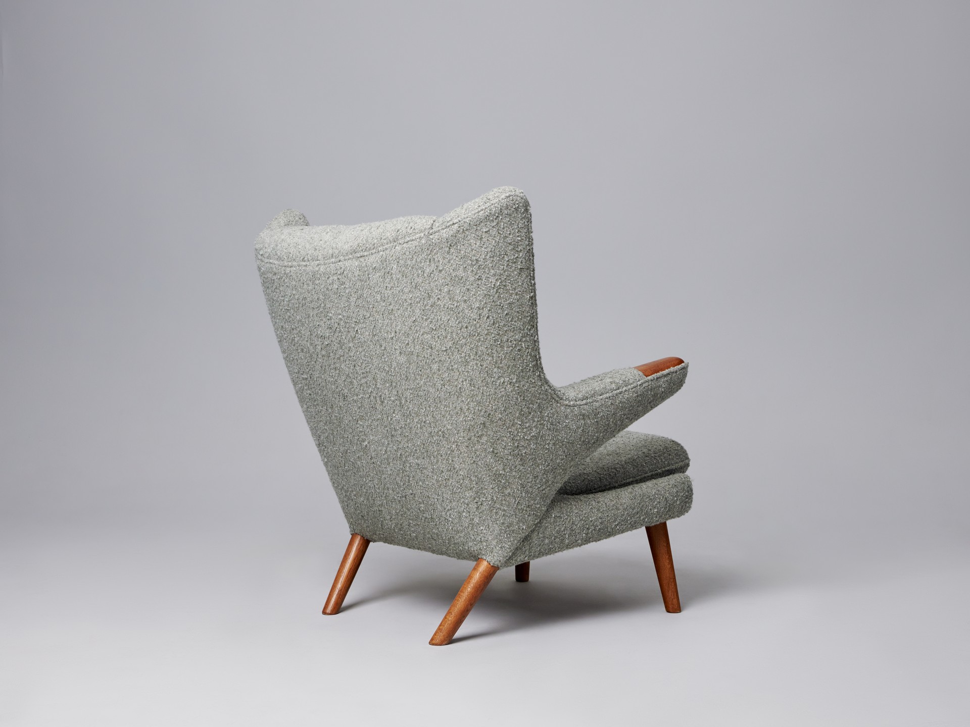 'Papa Bear' Armchair image 4