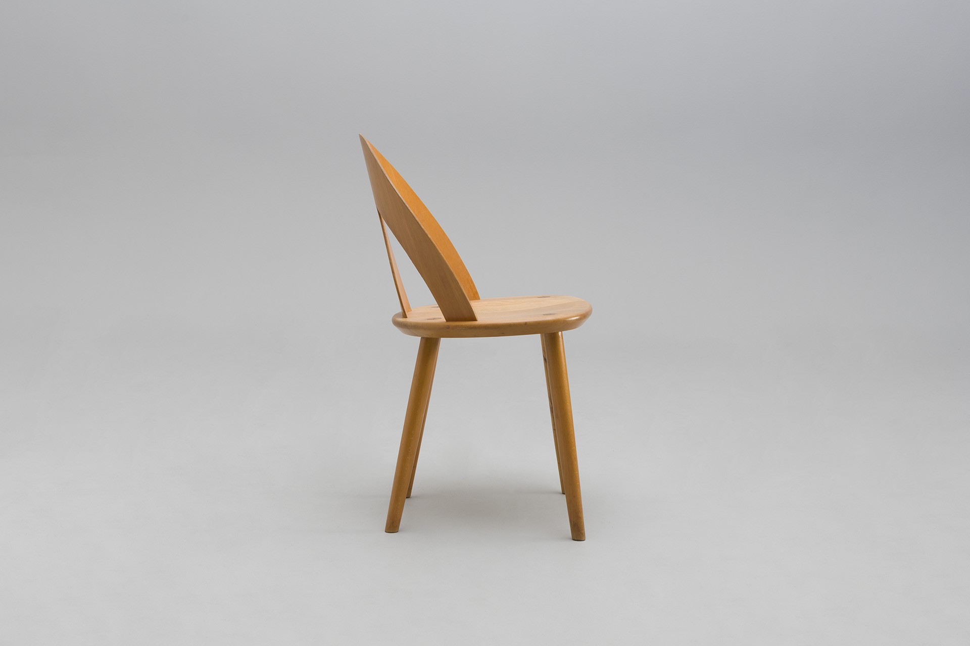 Rare 'Shell' Chair image 3