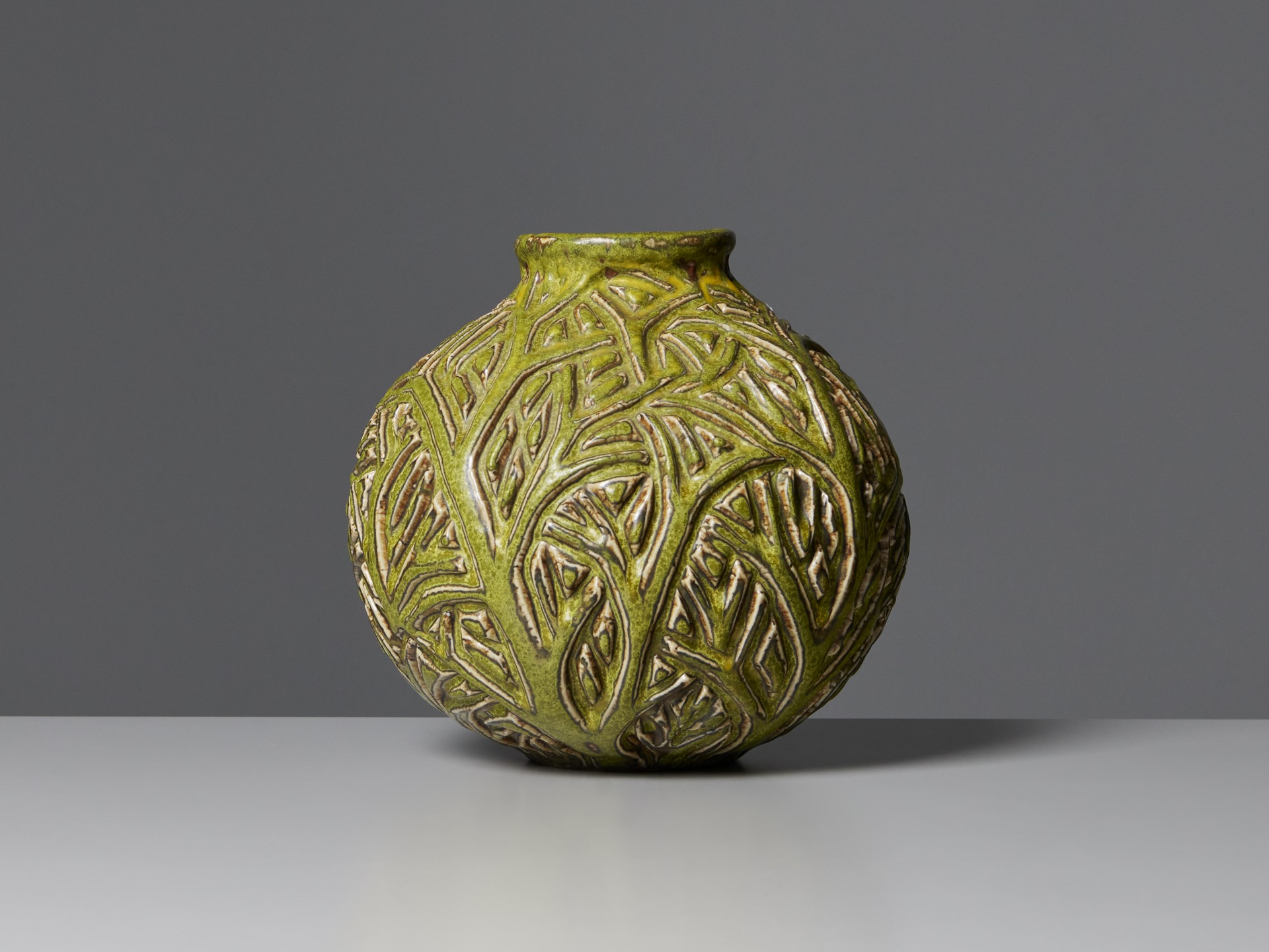 Vase image 4