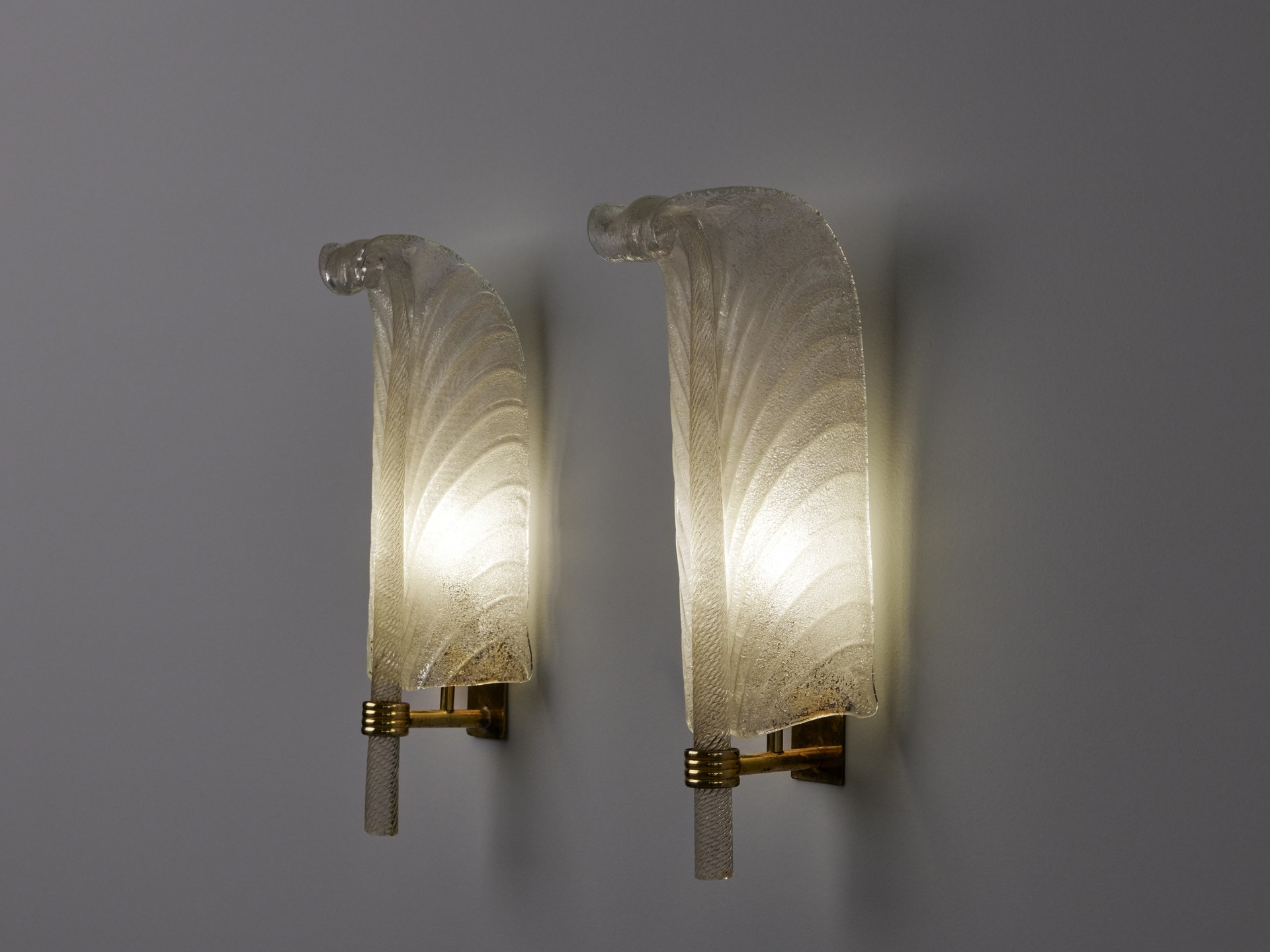 Pair of Wall Lamps image 4