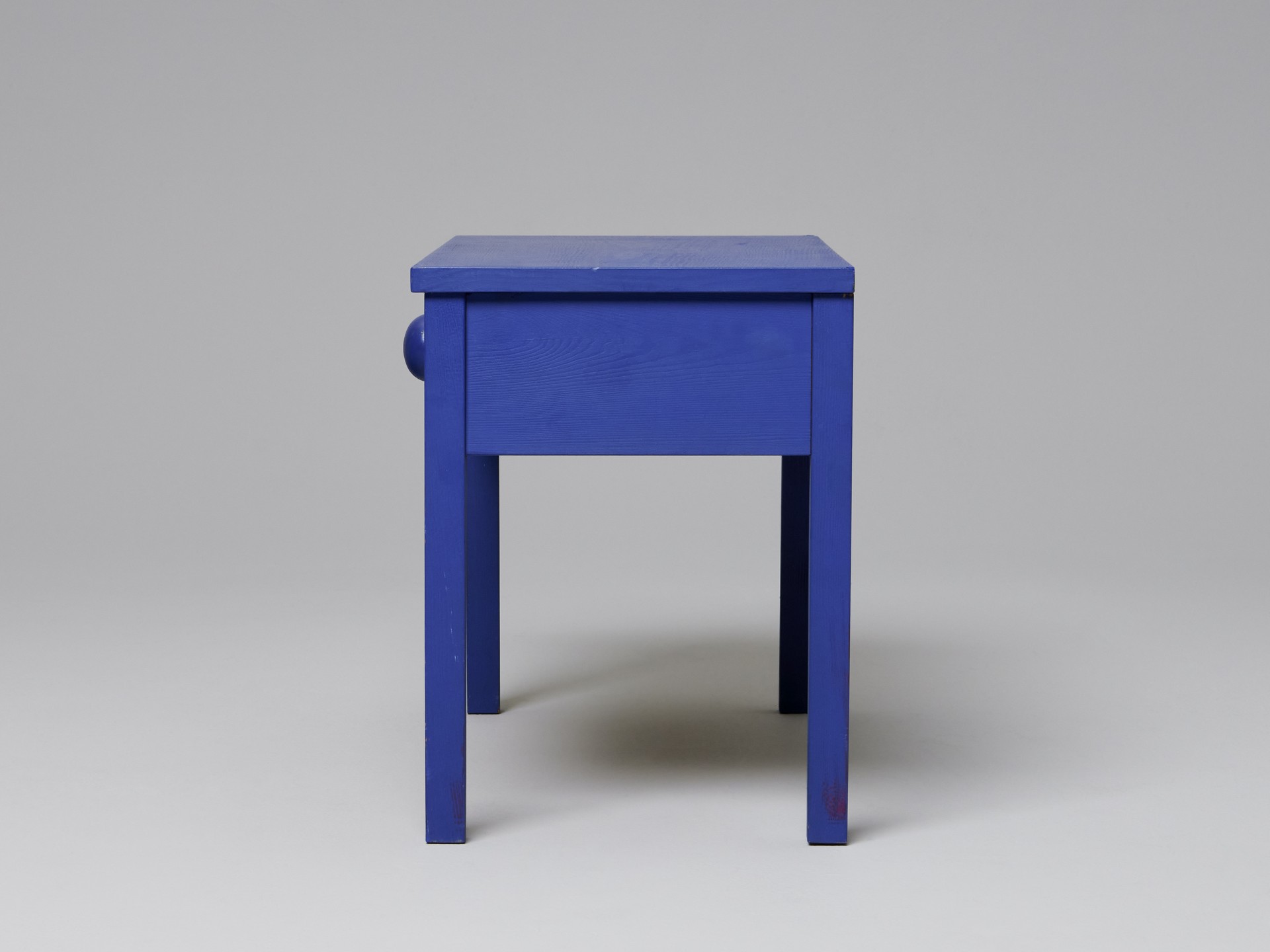 Small Bureau image 3