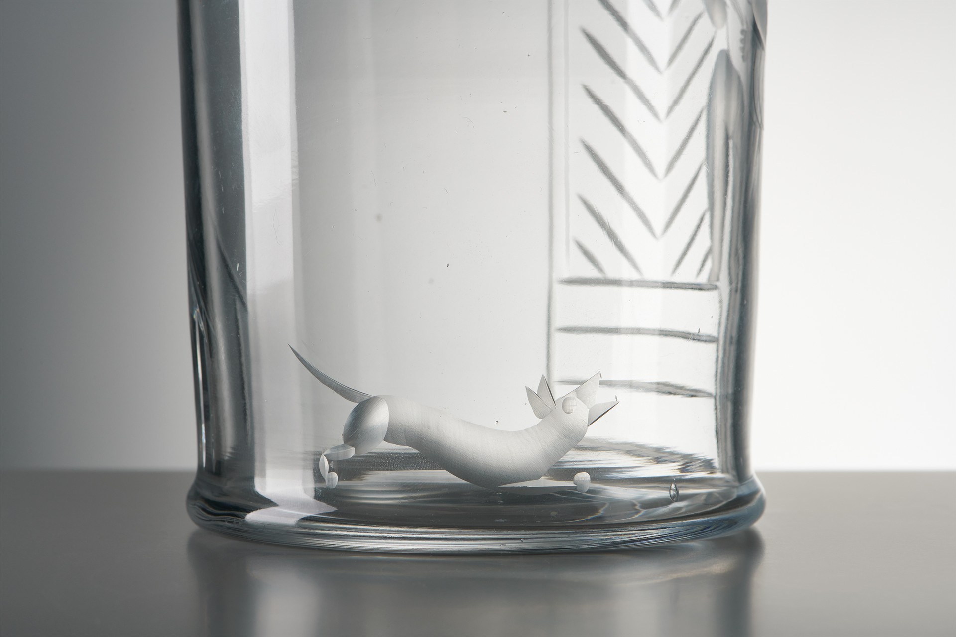 Vessel with Cover image 4