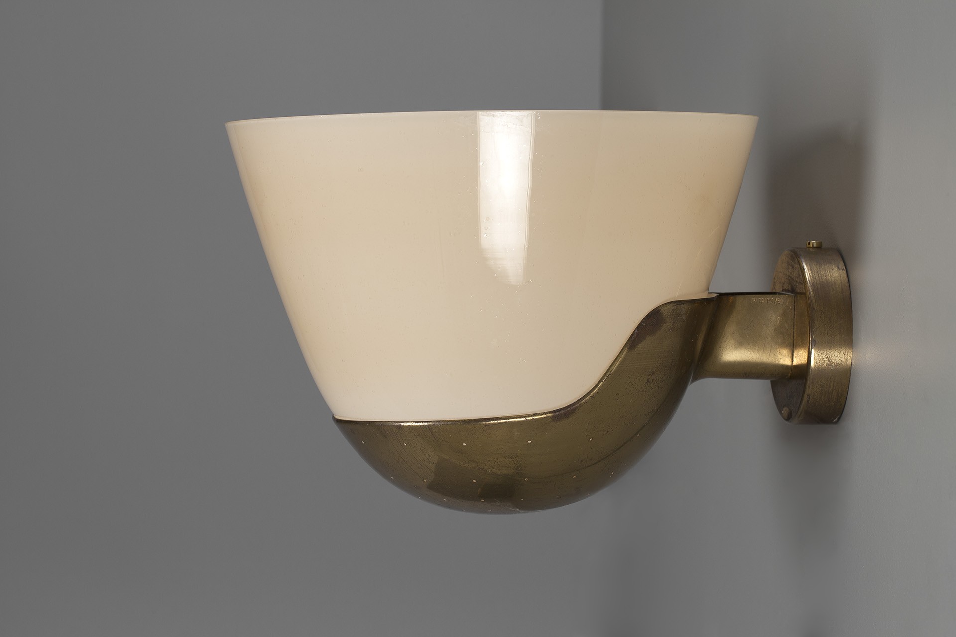 Pair of Wall Lamps image 4