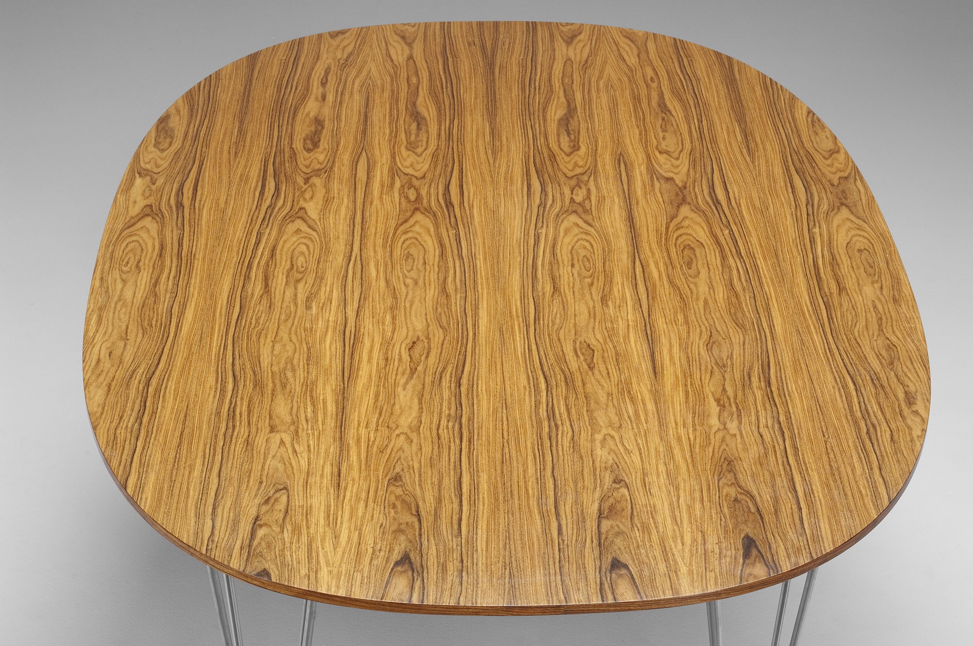 Superelipse table image 2