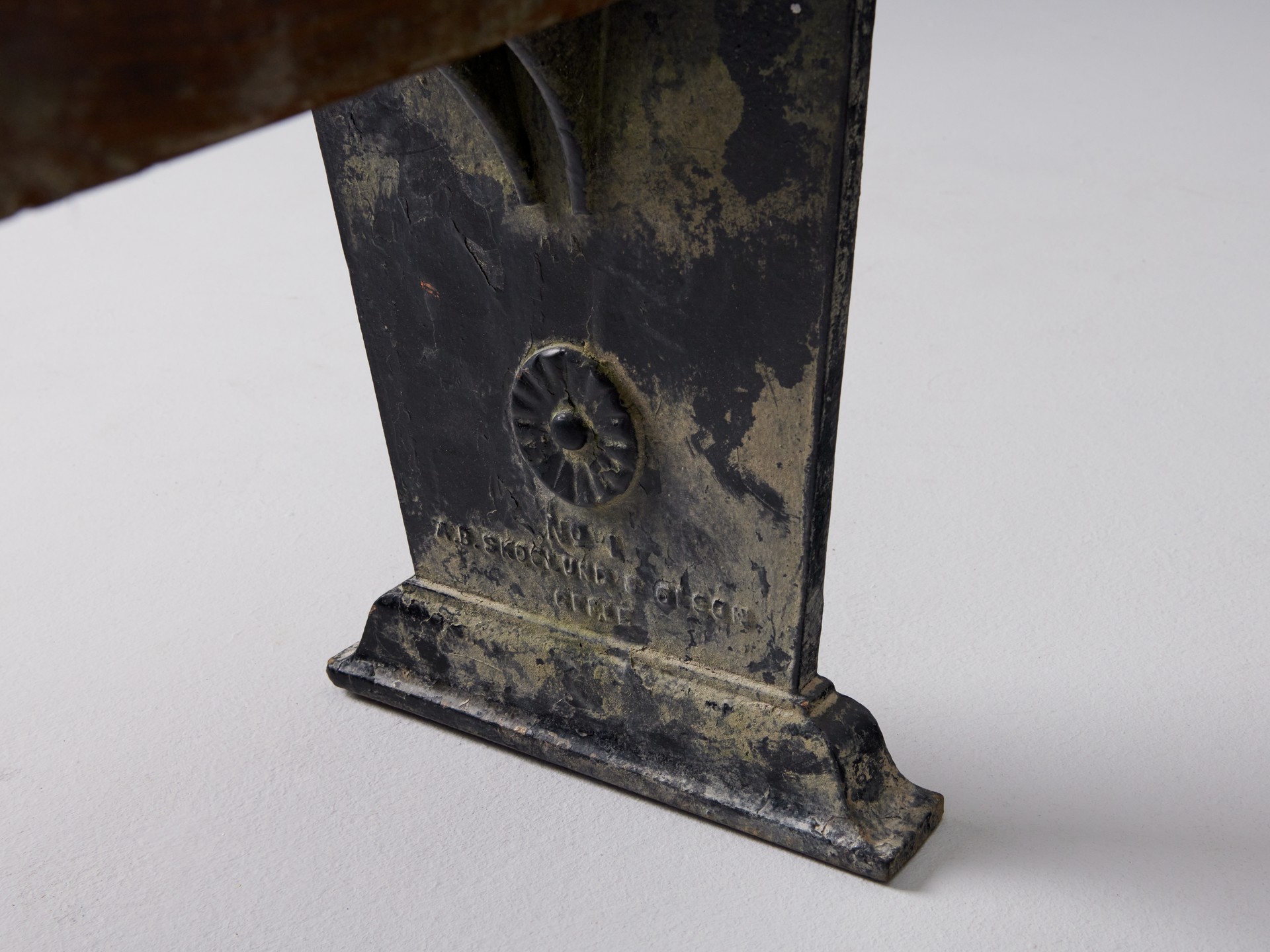 Bench image 4
