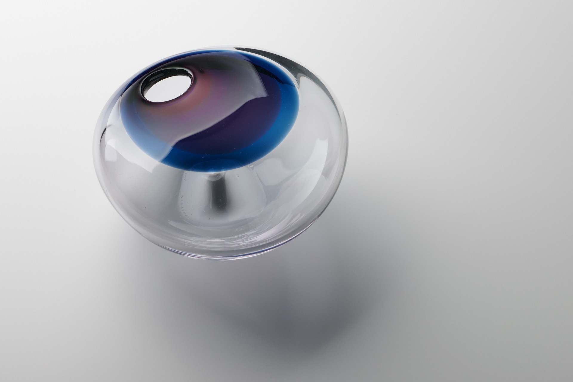 'Sleeping Bird' Vase image 2