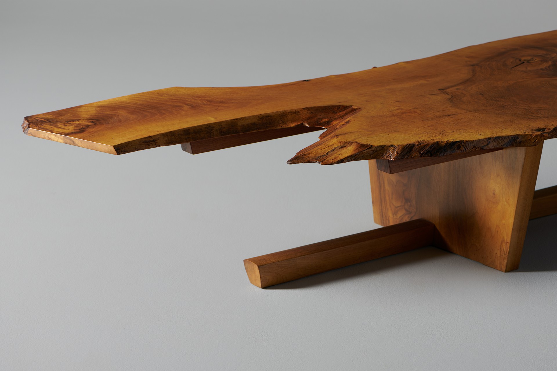'Minguren I' Coffee Table image 4