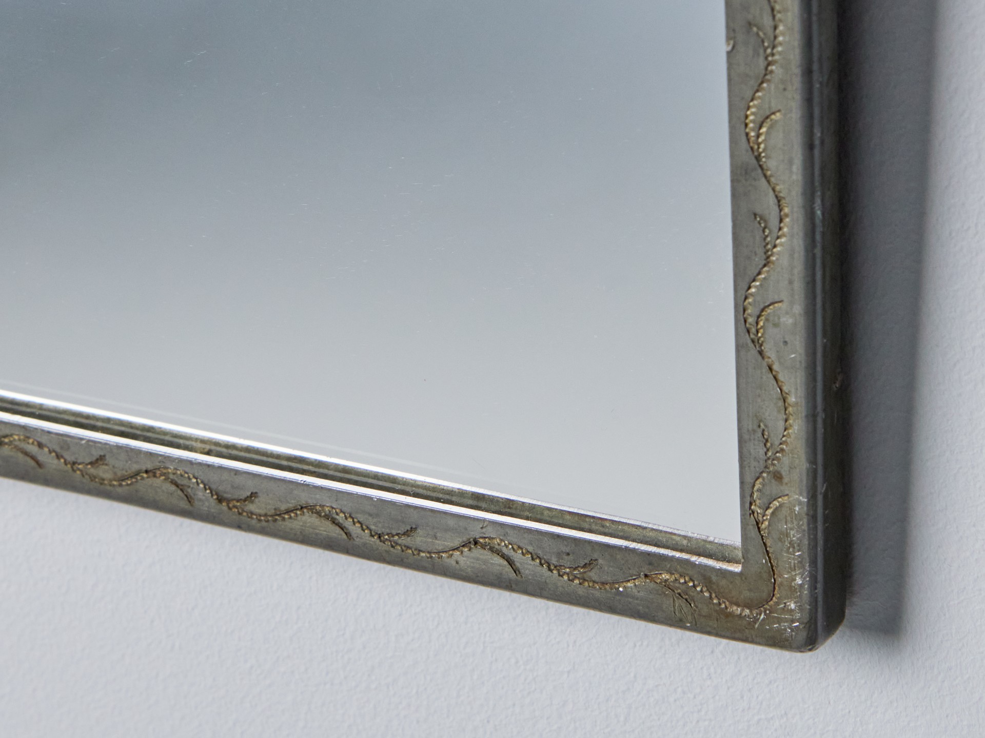 Mirror image 4