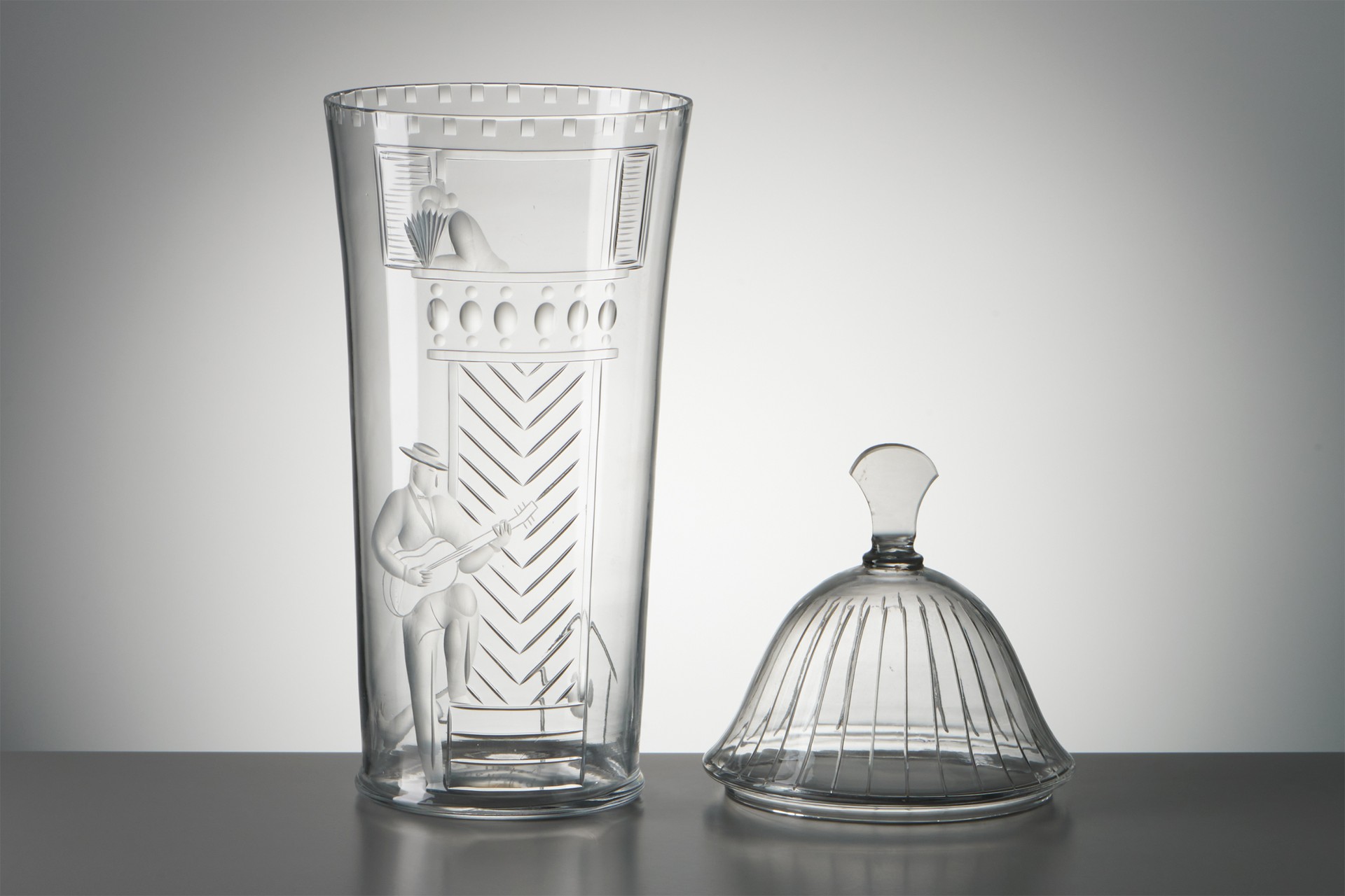 Vessel with Cover image 2