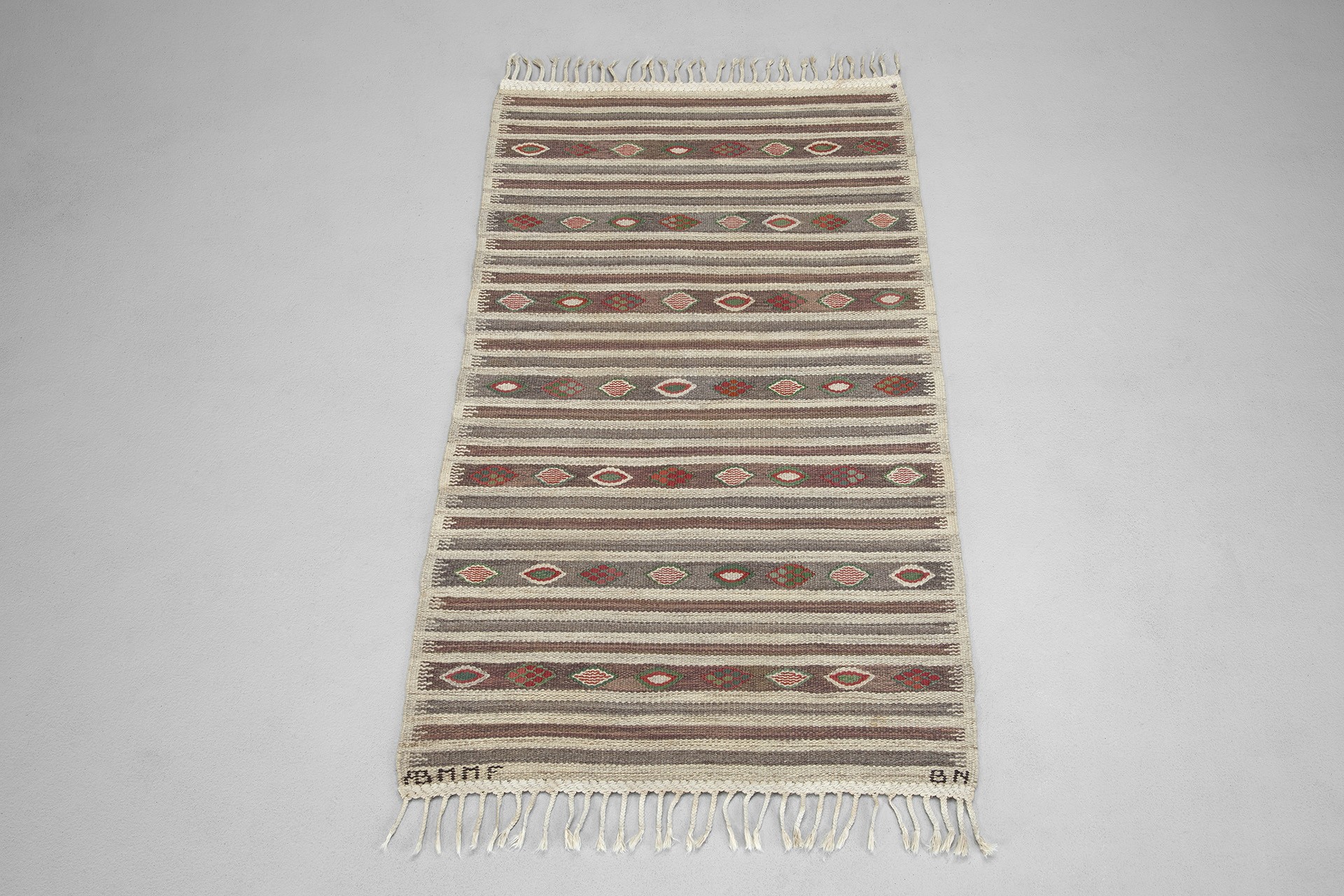 "Artic Raspberry" Rug image 2