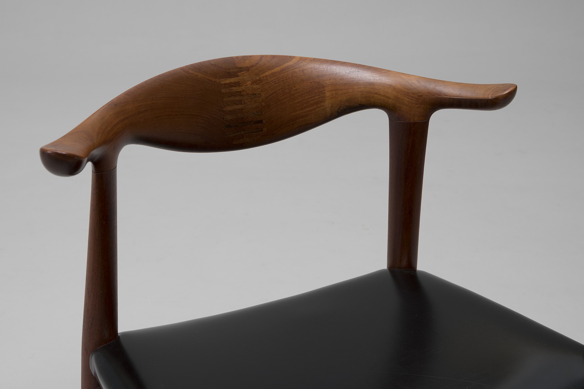 Set of Six 'Cowhorn' Dining Chairs image 6