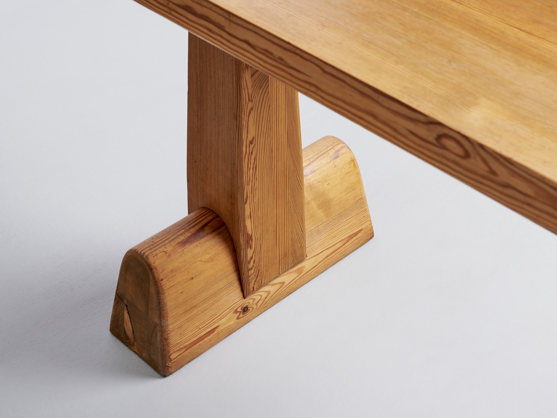 'Utö' Table image 7