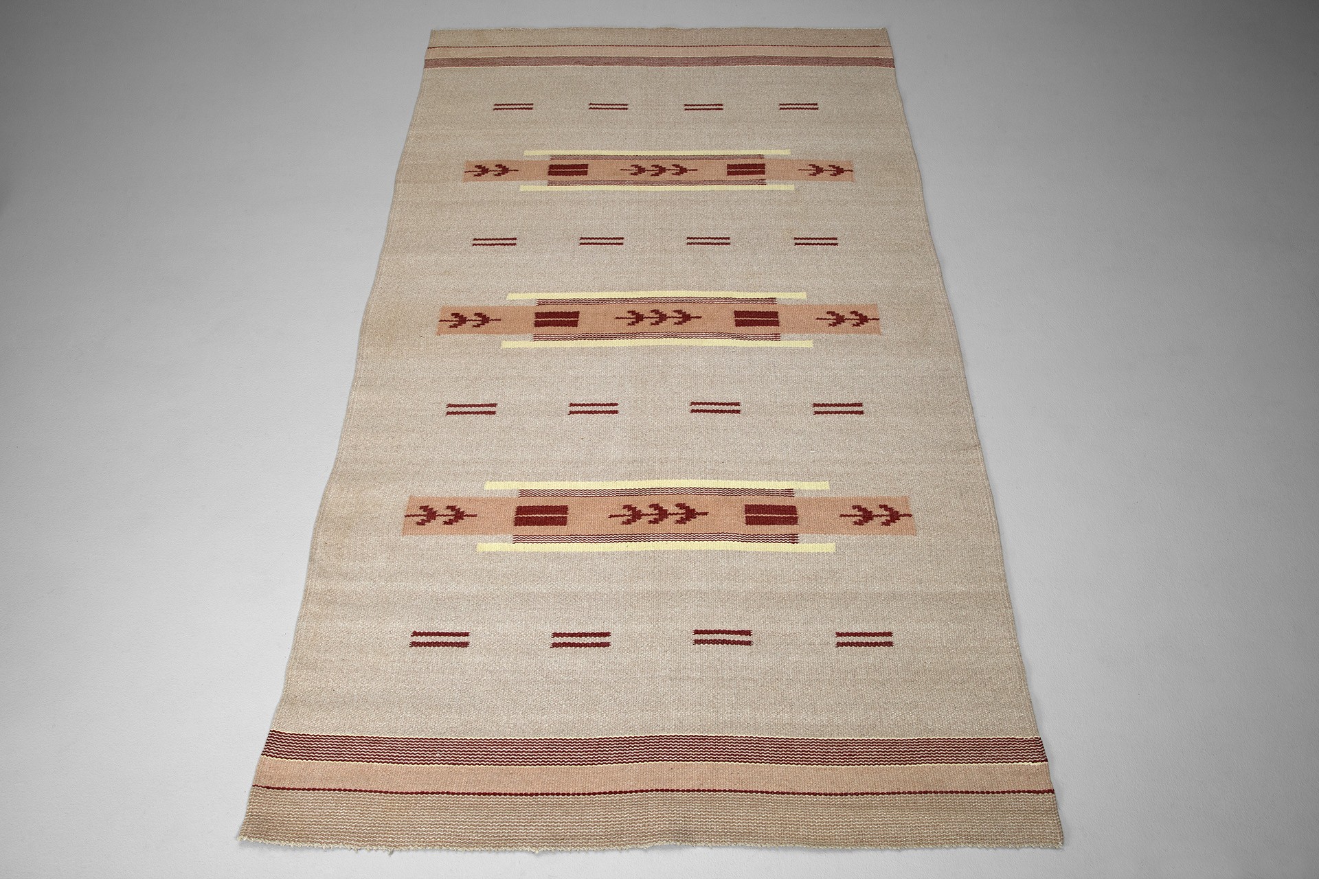 Carpet image 2