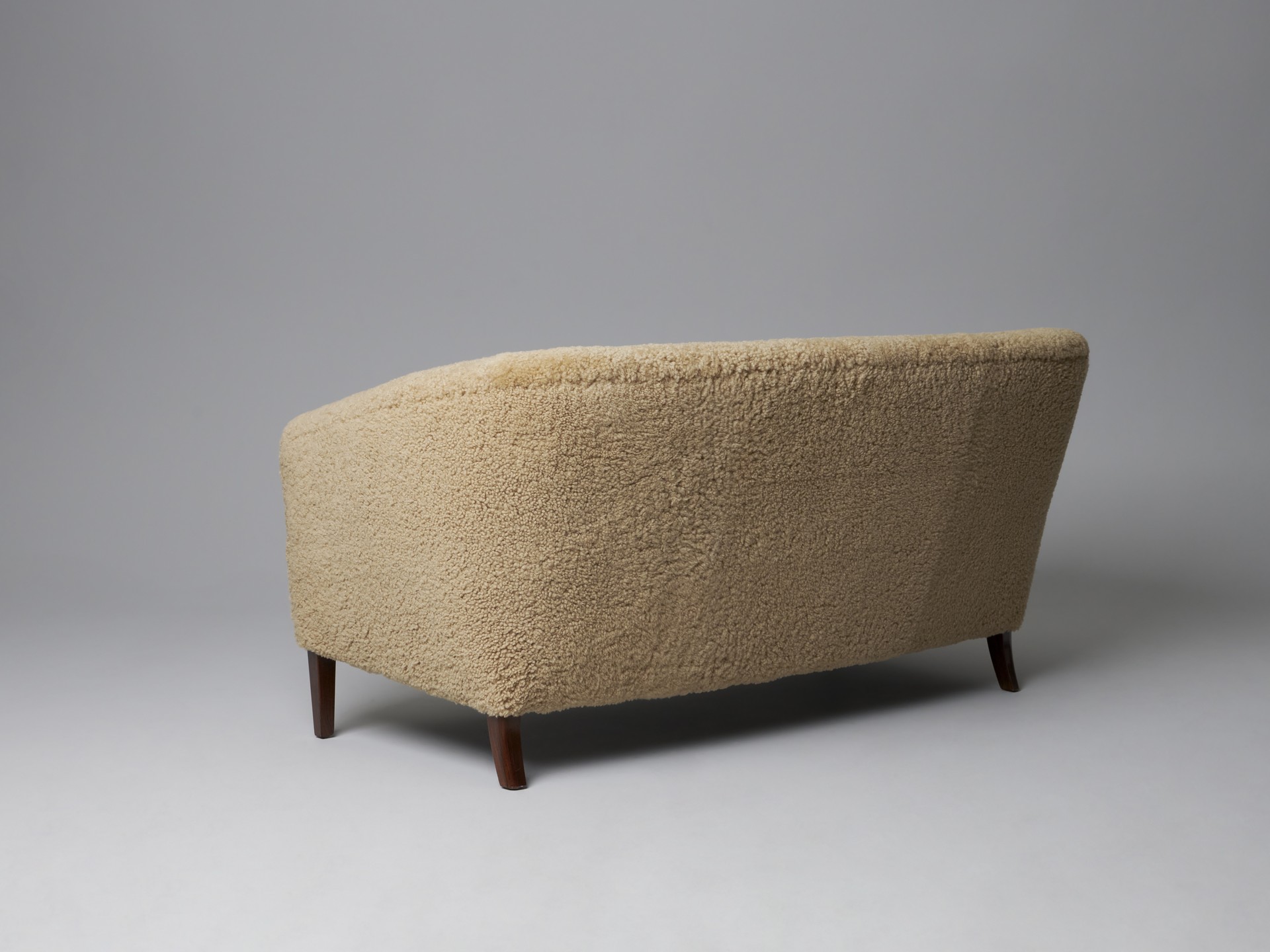 Sofa image 4