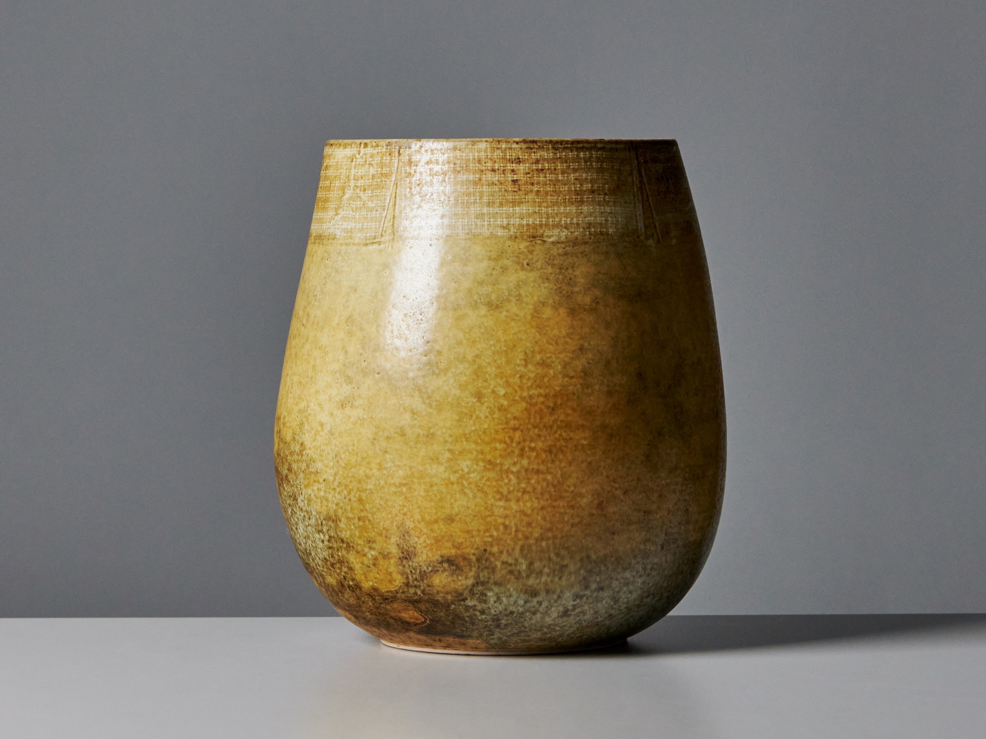 Vase image 2