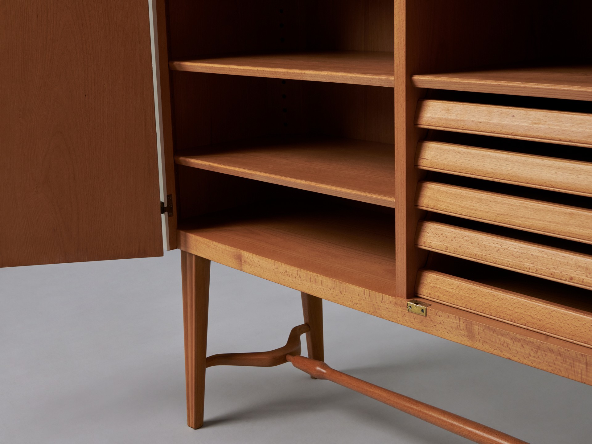 Unique Cabinet image 15