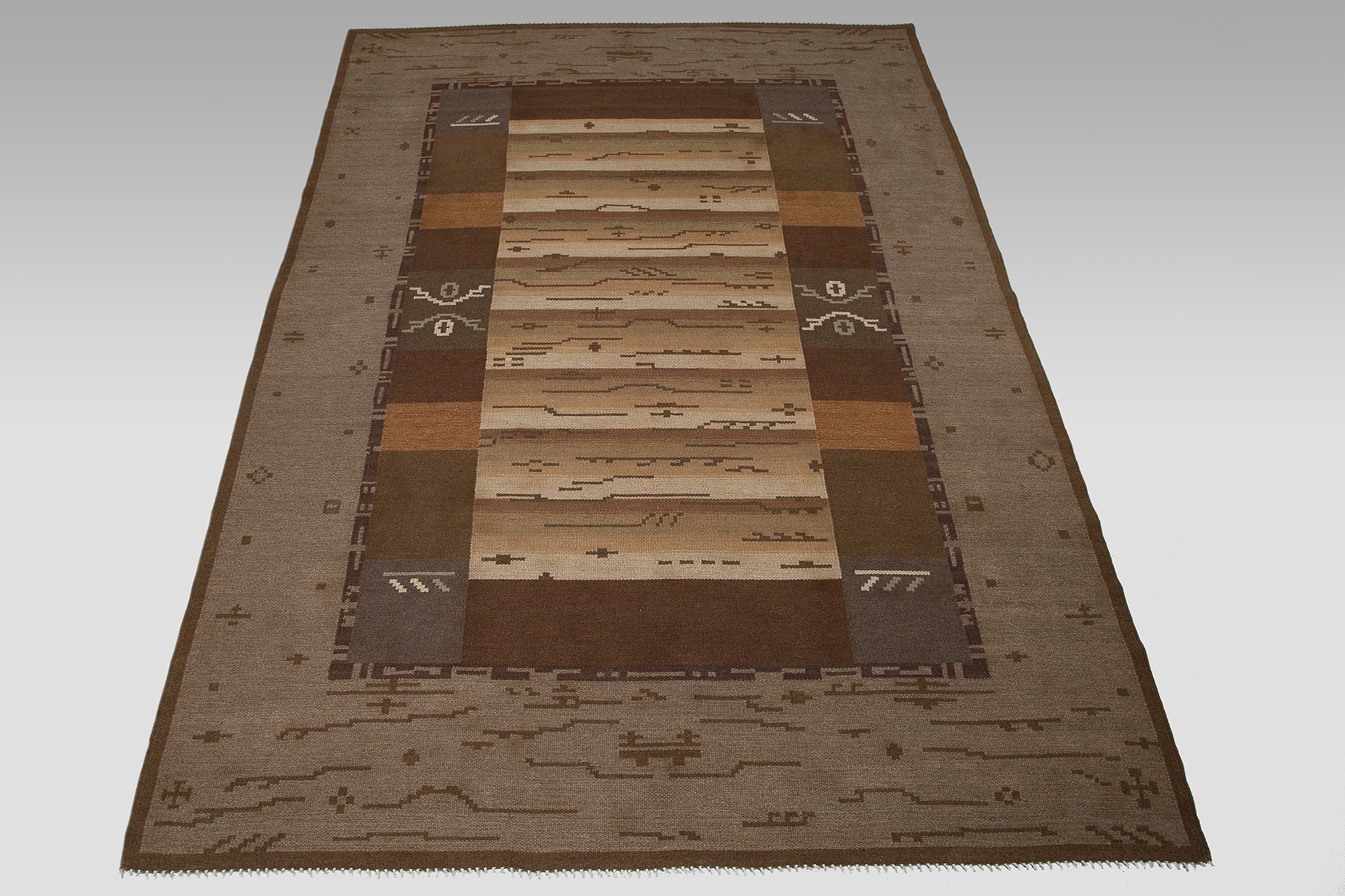 Finnish Art Deco Carpet image 2