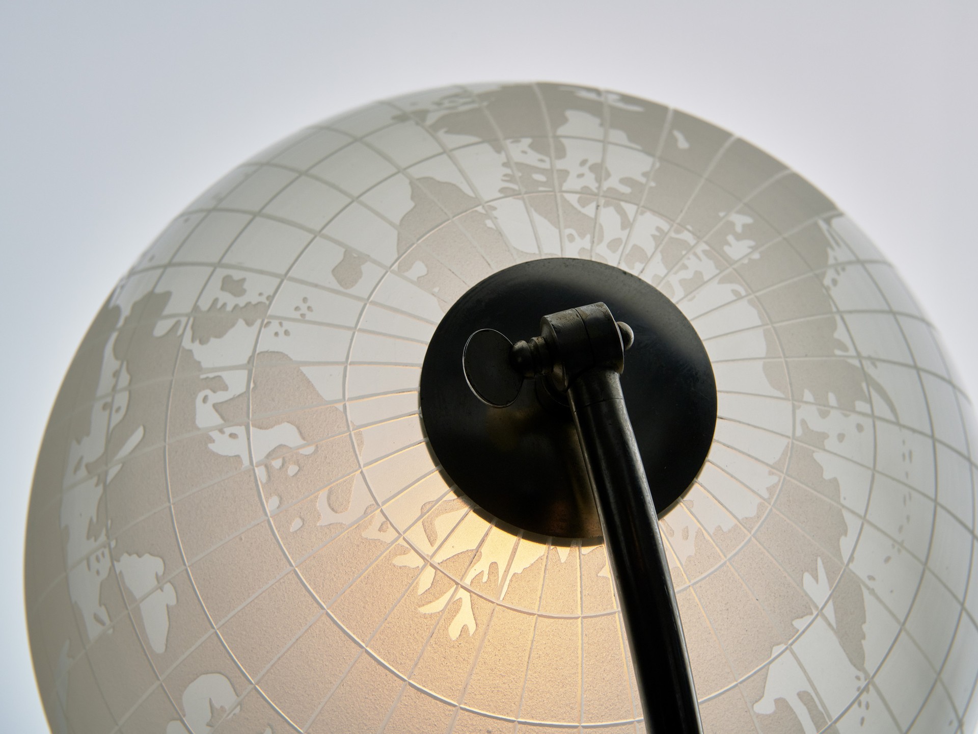Illuminated Glass Globe image 4
