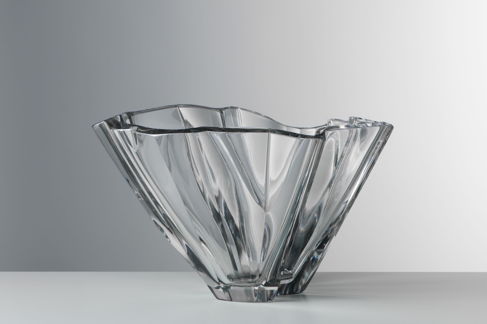 Large 'Iceberg' Vase image 2