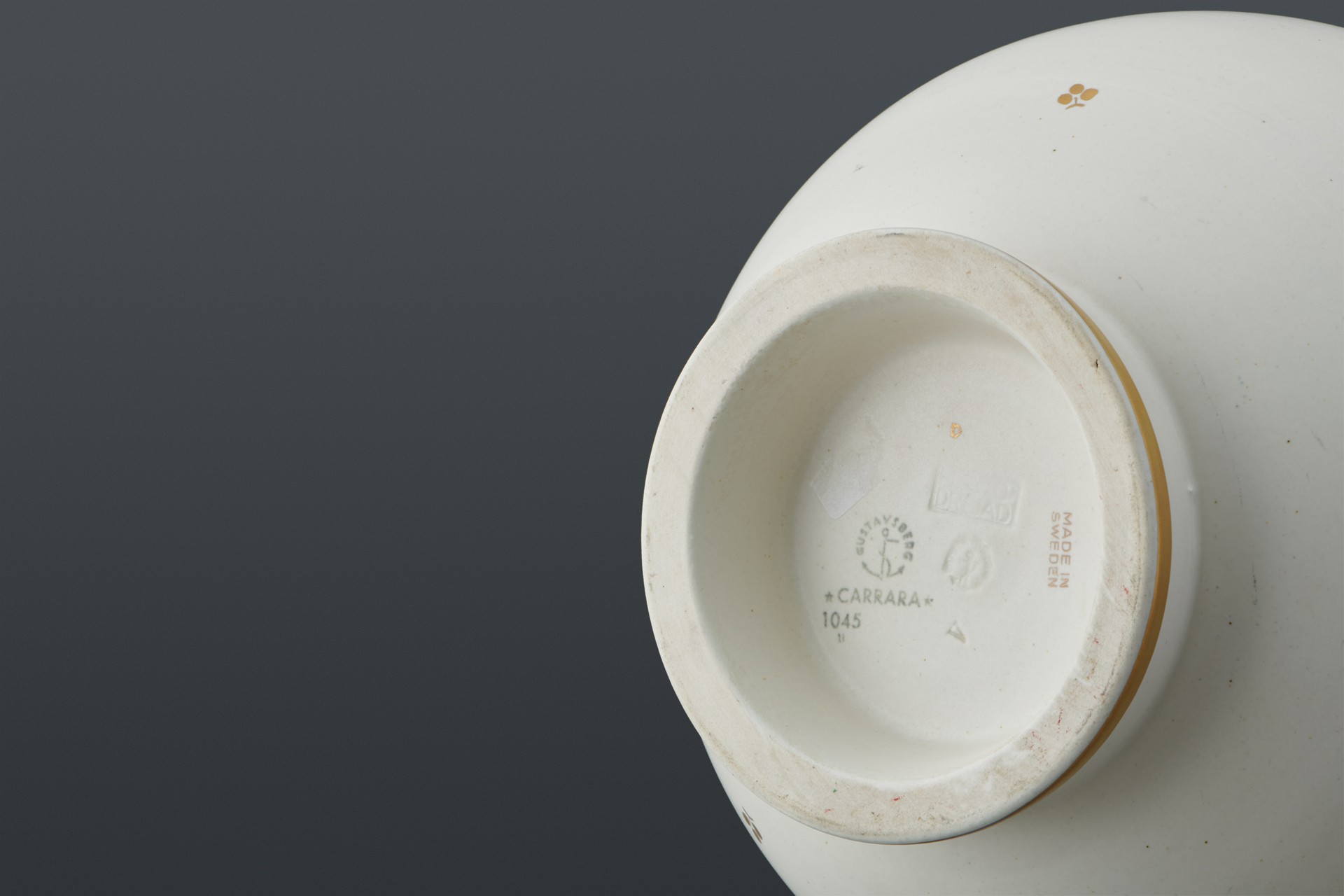 'Carrara' Vase image 4